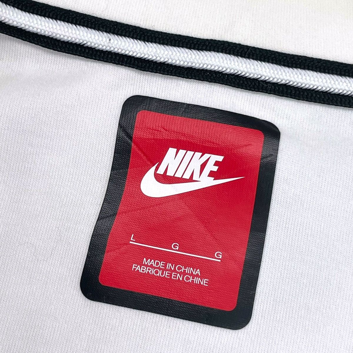 Nike Nike Tech Fleece Fade WHITE/VOLT Windrunner Hoodie Size US L / EU 52-54 / 3 - 20 Thumbnail