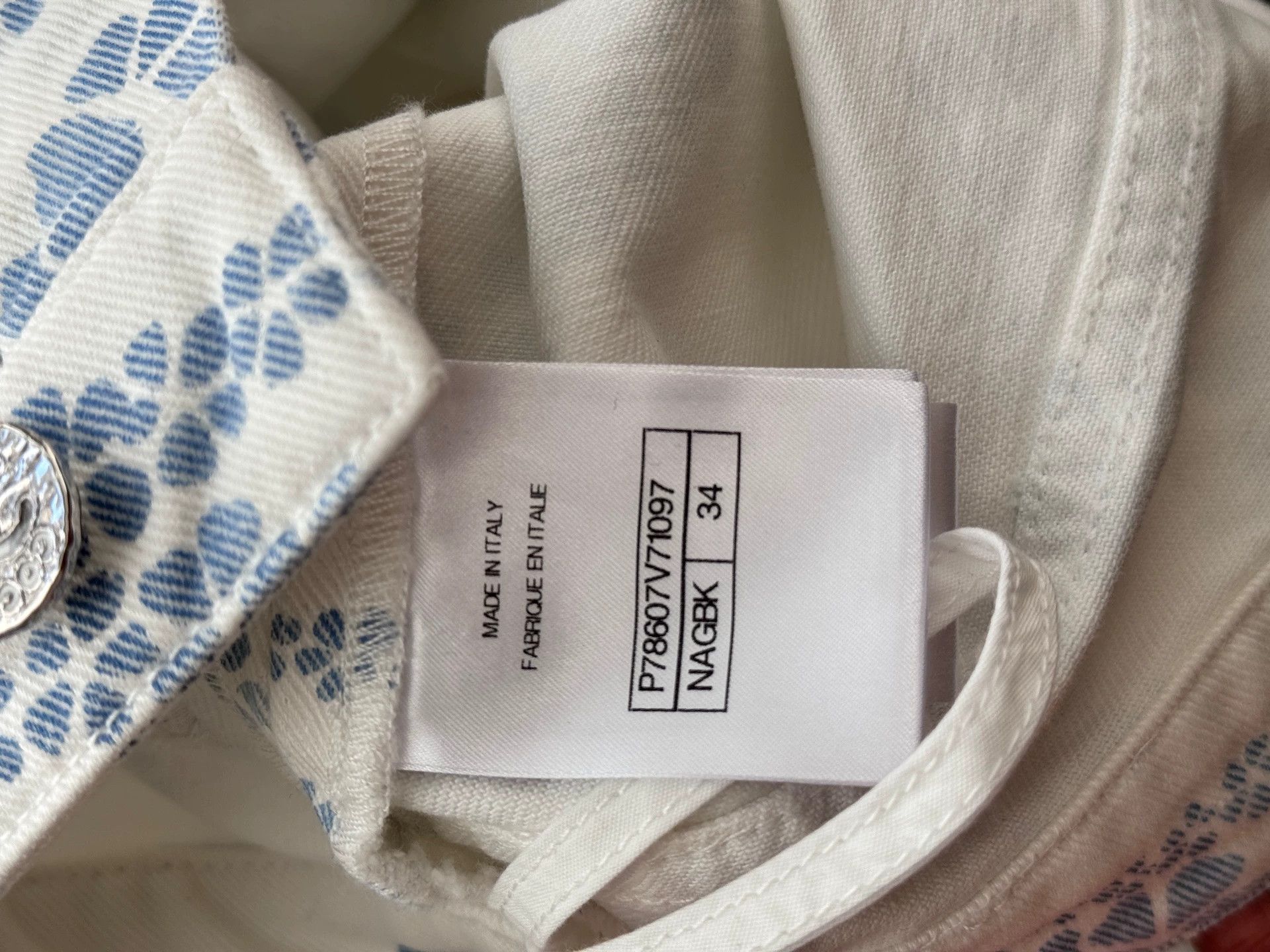 Chanel Chanel 25M Coco Beach Print Denim Short 34 Size 25" / US 0 / IT 36 - 9 Thumbnail