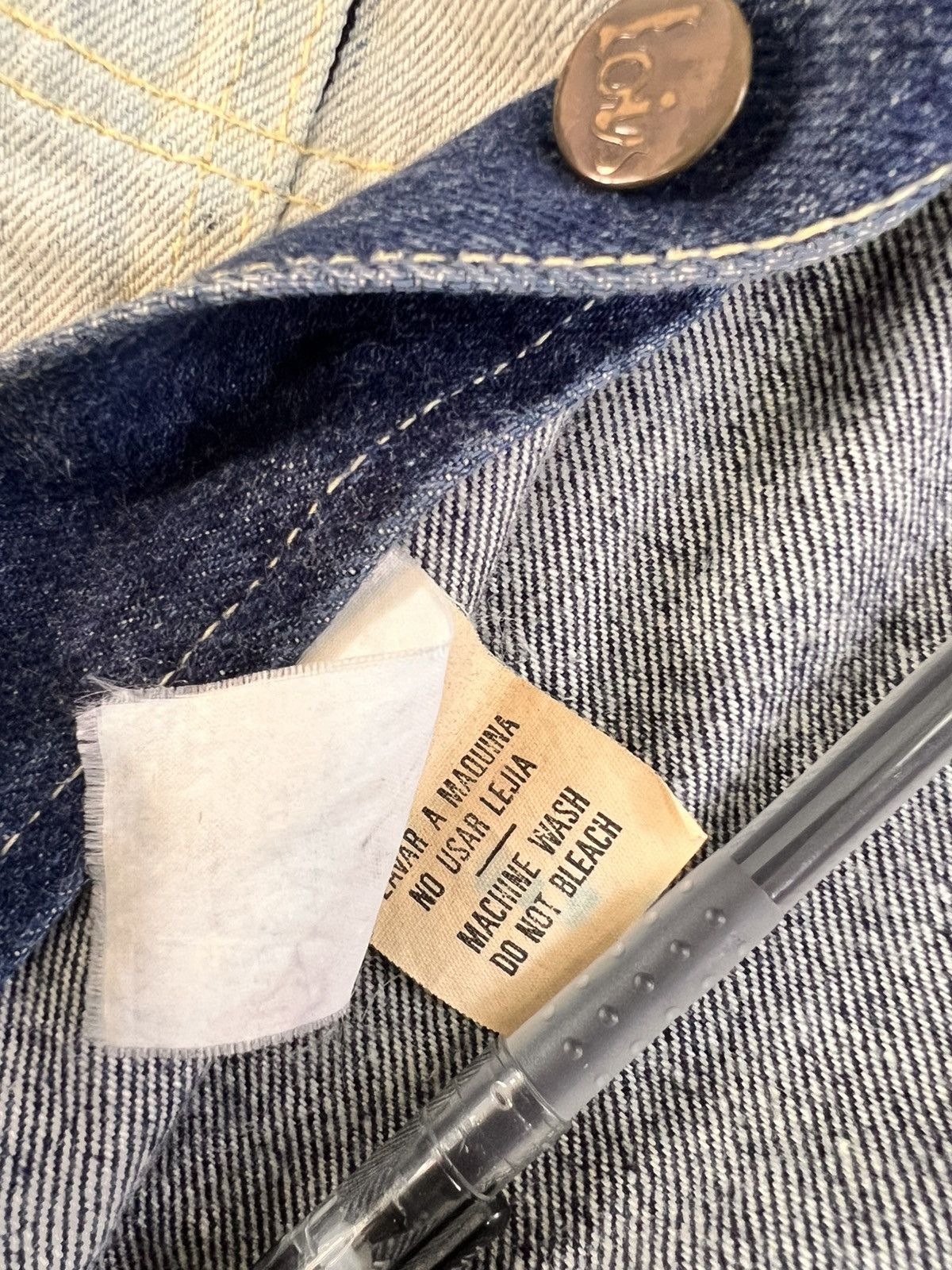 Cowboy Equipment × Japanese Brand × Vintage Vintage Lois Denim Jacket Size US S / EU 44-46 / 1 - 7 Thumbnail
