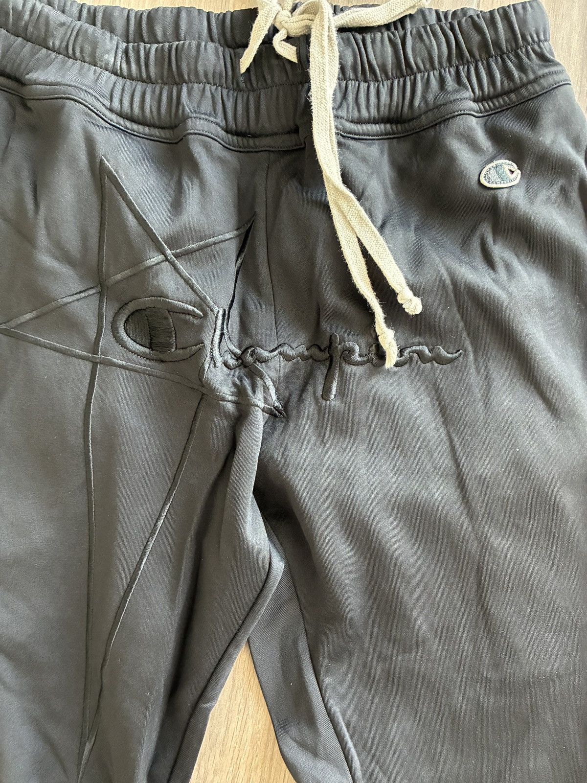 Champion × Rick Owens SWEAT PANTS - UNISEX Size US 26 / EU 42 - 2 Thumbnail