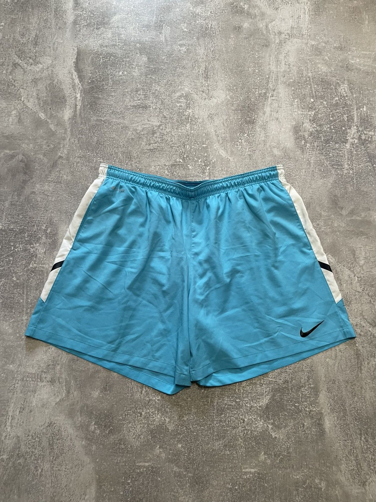 Nike Vintage Nike Dri-Fit Running Shorts Size XL Size US 36 / EU 52 - 1 Thumbnail
