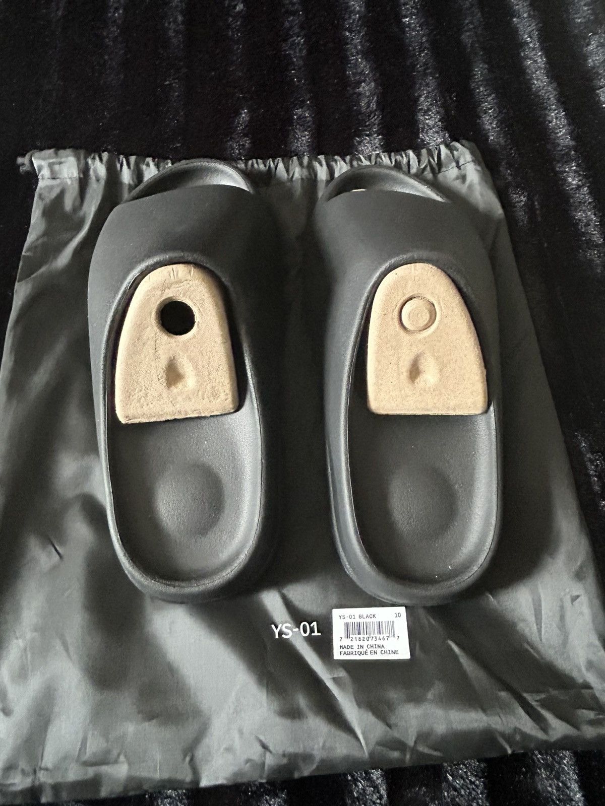 Yeezy Yeezy Ys-01 (Black) Size US 10 / EU 43 - 3 Thumbnail
