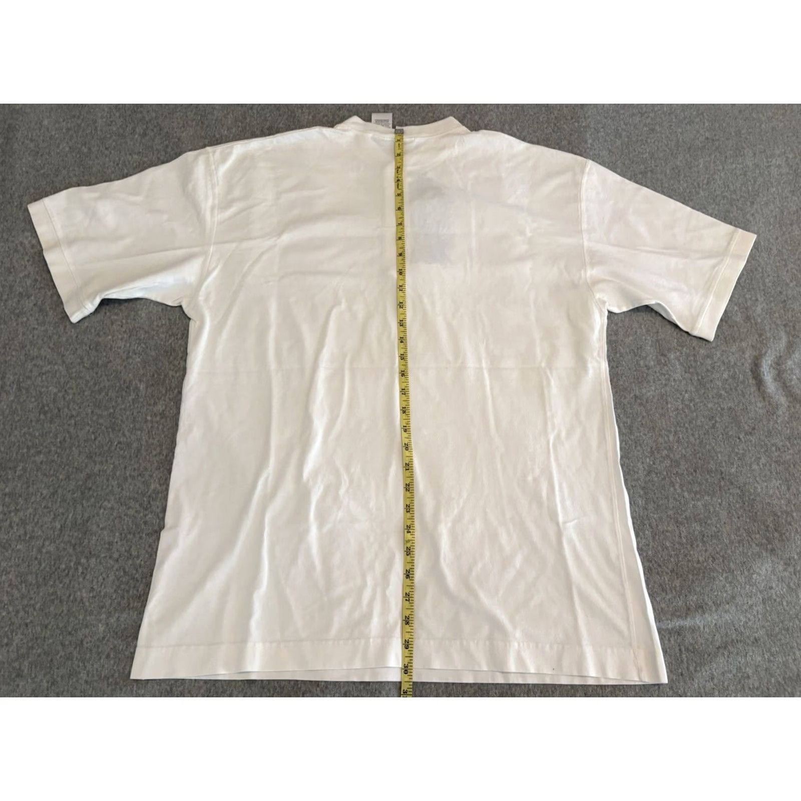 Disney VINTAGE Disney Winnie the Pooh White Embroidered Shirt XL Mens T-Shirt Size US XL / EU 56 / 4 - 7 Thumbnail