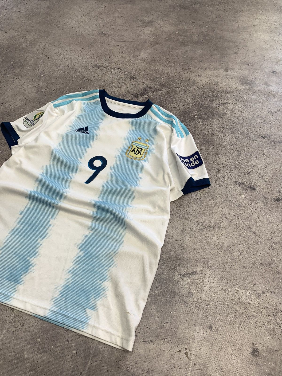 Adidas × Vintage Vintage Y2K blockcore Argentina KunAguero sportswear Jersey Size US M / EU 48-50 / 2 - 8 Thumbnail
