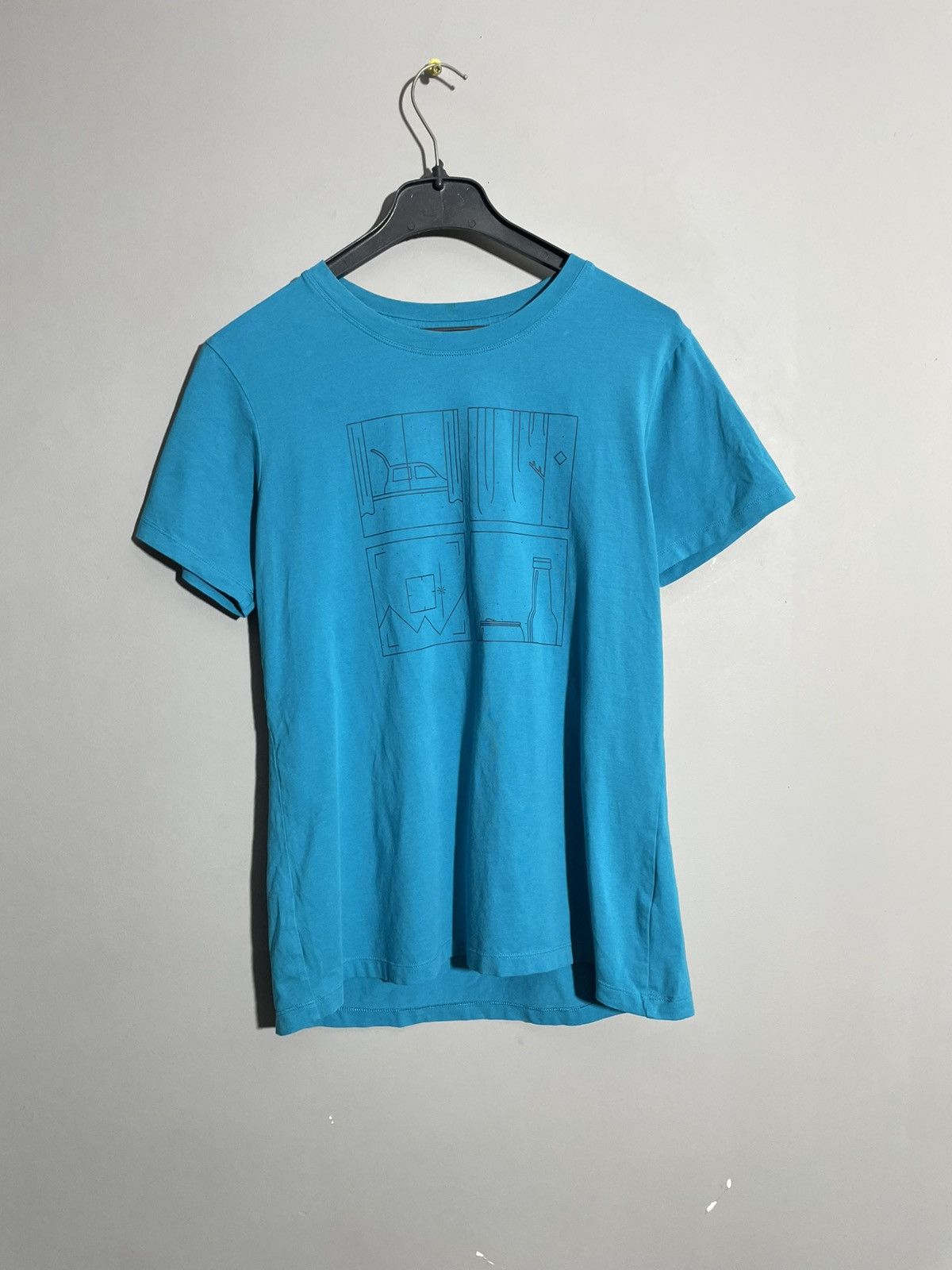 Arc'teryx × Designer Arcteryx Women’s Tshirt size M Size M / US 6-8 / IT 42-44 - 1 Thumbnail