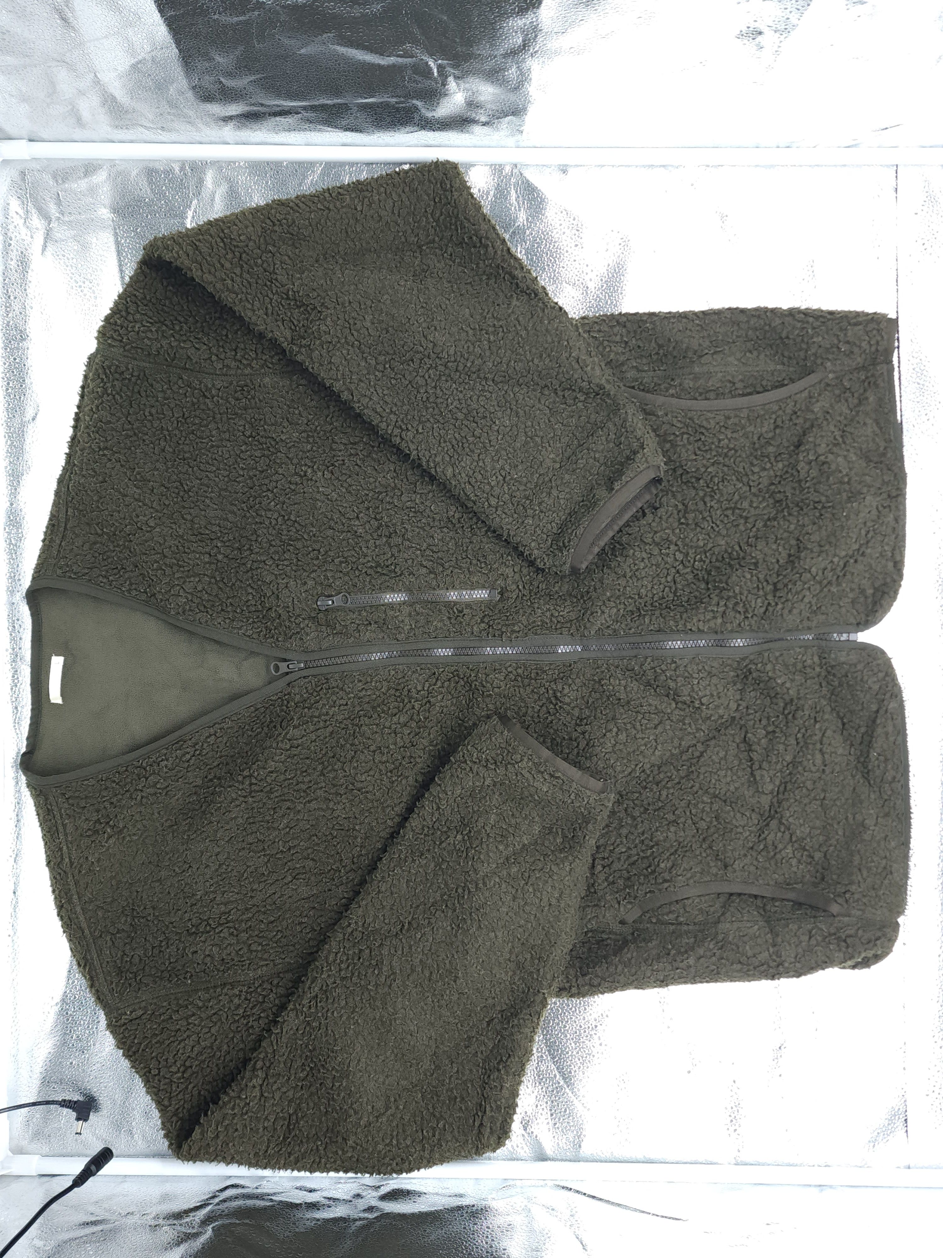 Jun Takahashi GU Uniqlo x Undercover Sherpa Jacket – Jun Takahashi (L Size US L / EU 52-54 / 3 - 12 Thumbnail