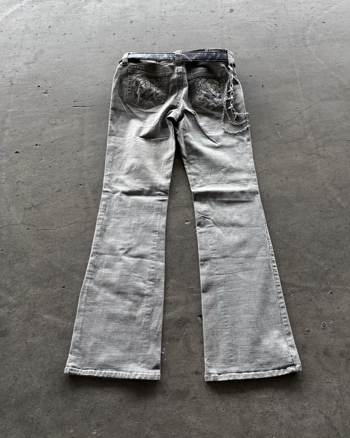 14th Addiction × Japanese Brand × KMRii 2000s Hydraulic Washed Grey Flared Denim Pants Size US 30 / EU 46 - 5 Thumbnail