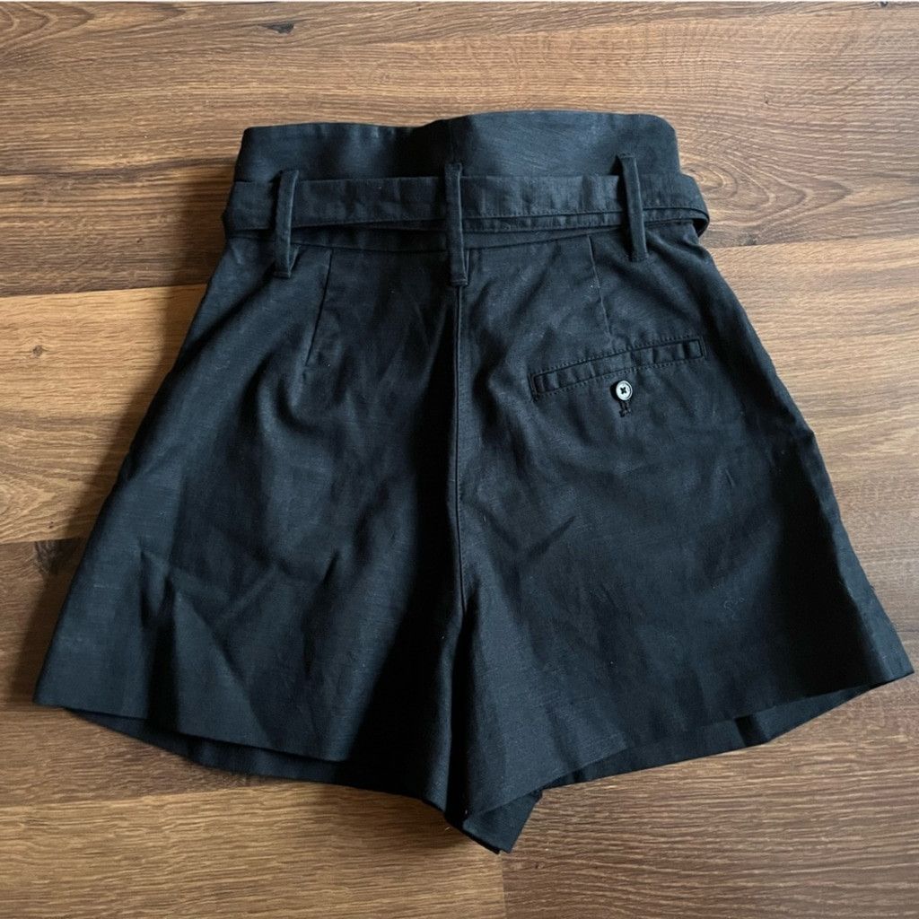 Aritzia Aritzia Wilfred High Waisted Belted Dressy Shorts Size 24" / US 00 / IT 34 - 8 Thumbnail