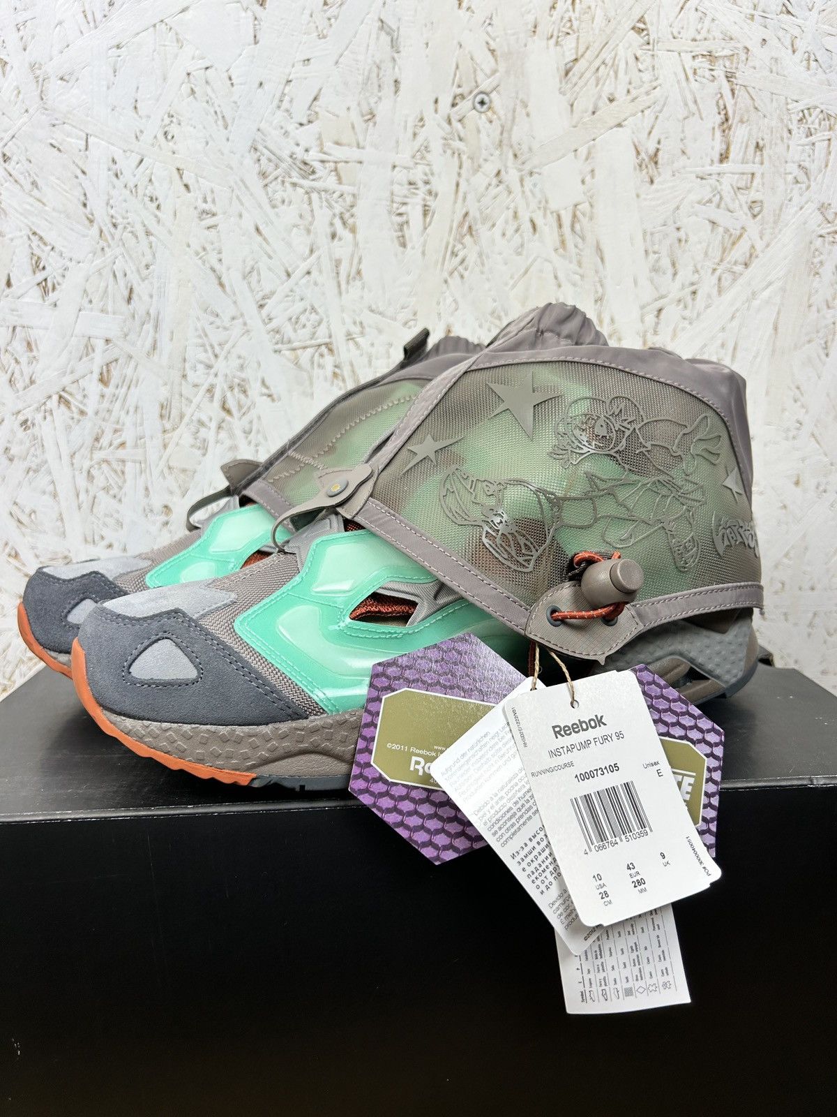 Reebok Instapump Fury 95 x Happy99 Hint Mint Sneakers