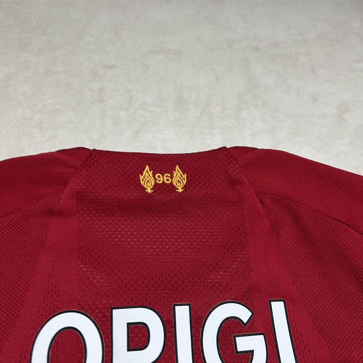 New Balance New Balance Liverpool FC 2019/20 Home Kit Jersey ORIGI 23 Size US S / EU 44-46 / 1 - 9 Thumbnail