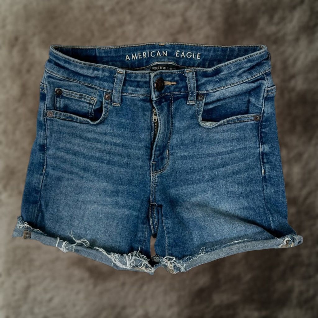 American Eagle Outfitters American Eagle Shorts Womens 2 Blue Midi Denim Jean Cutoff Cuffed Stretch Casual Size 26" / US 2 / IT 38 - 1 Thumbnail