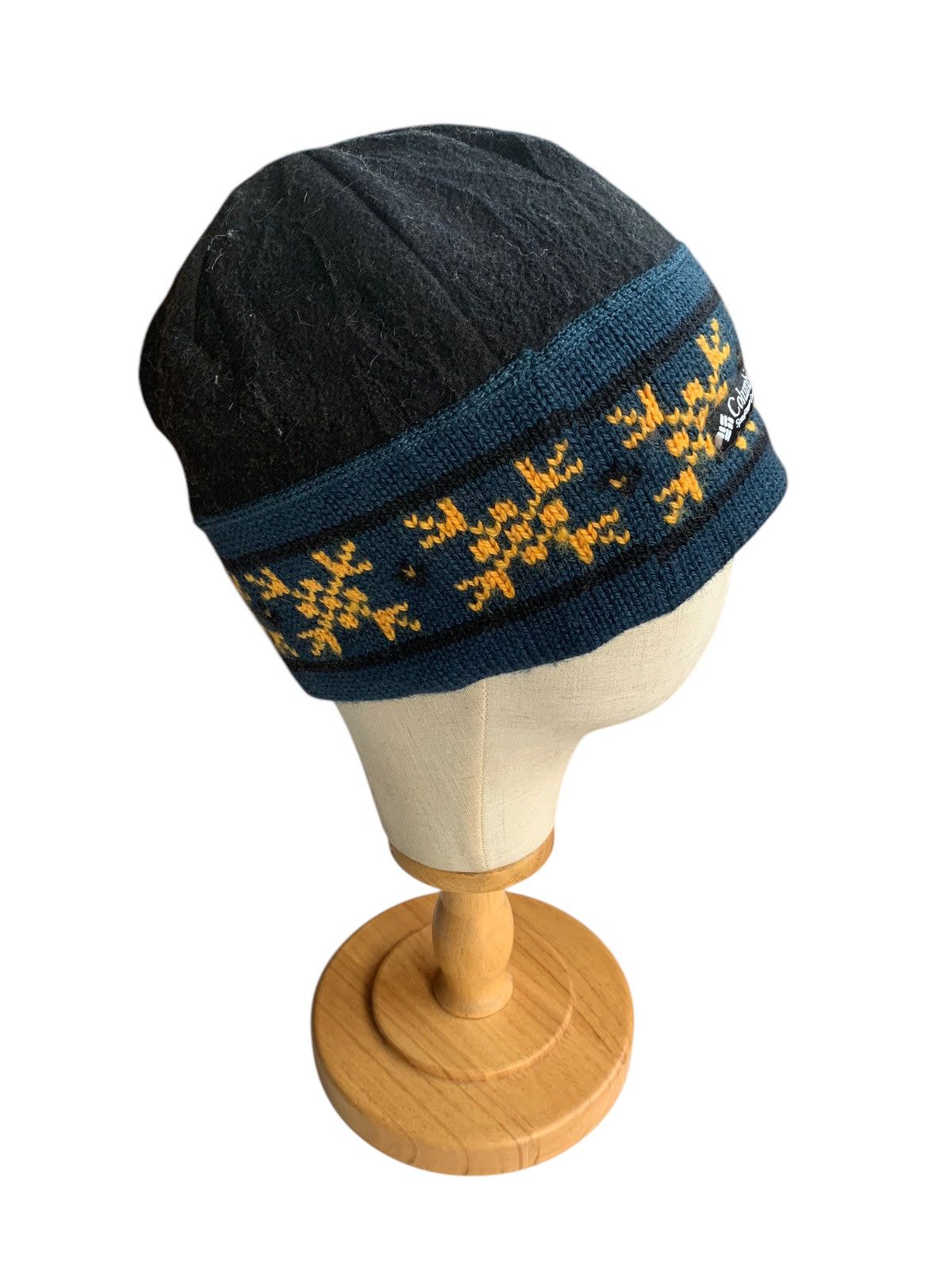 Made in Canada Columbia Winter Sessions Beanir Hats