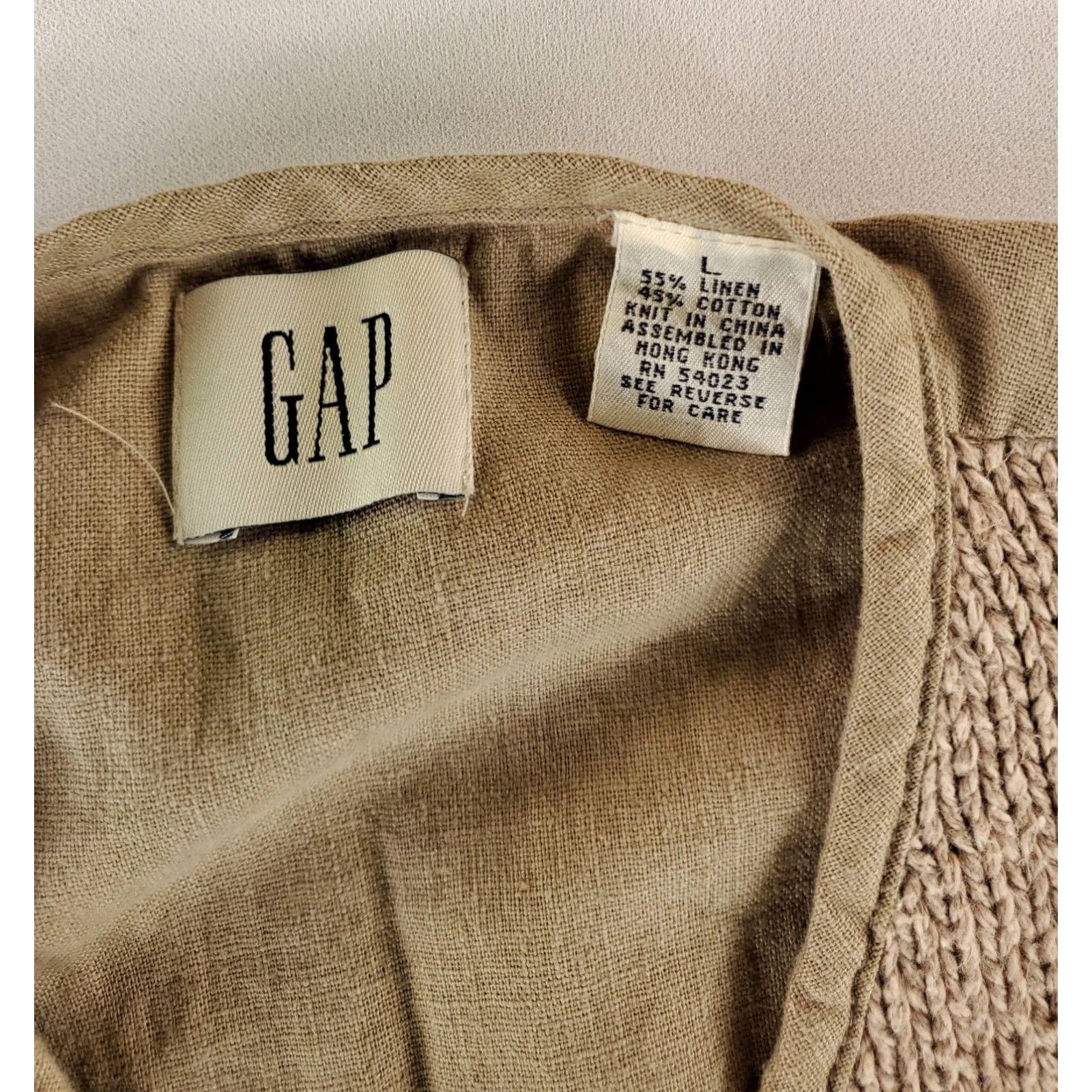 Gap GAP Cardigan Vest Linen Cotton Blend Tan Mens L Vest Mens L Tan Linen Cotton Blend Cardigan Vest GAP Clothing Men L Tan Size US L / EU 52-54 / 3 - 2 Thumbnail