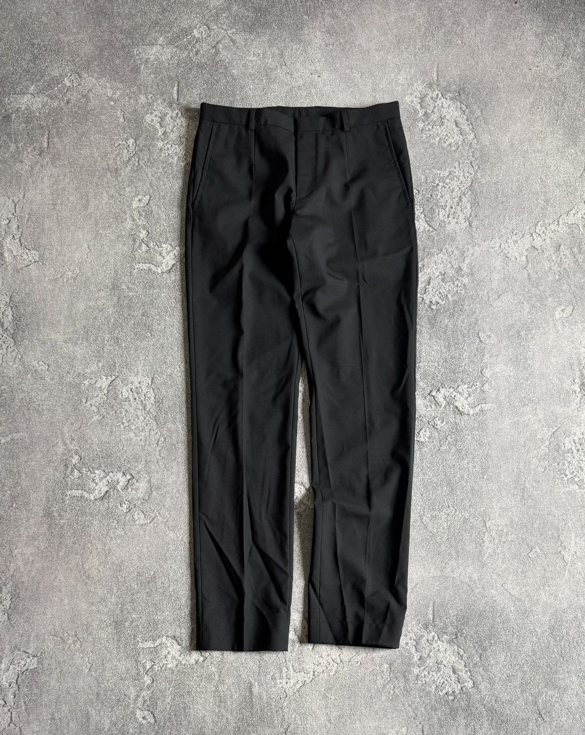 Designer × Hugo × Hugo Boss Hugo Boss IT44/US34R suit black blazer + pants trousers Size 34R - 22 Thumbnail