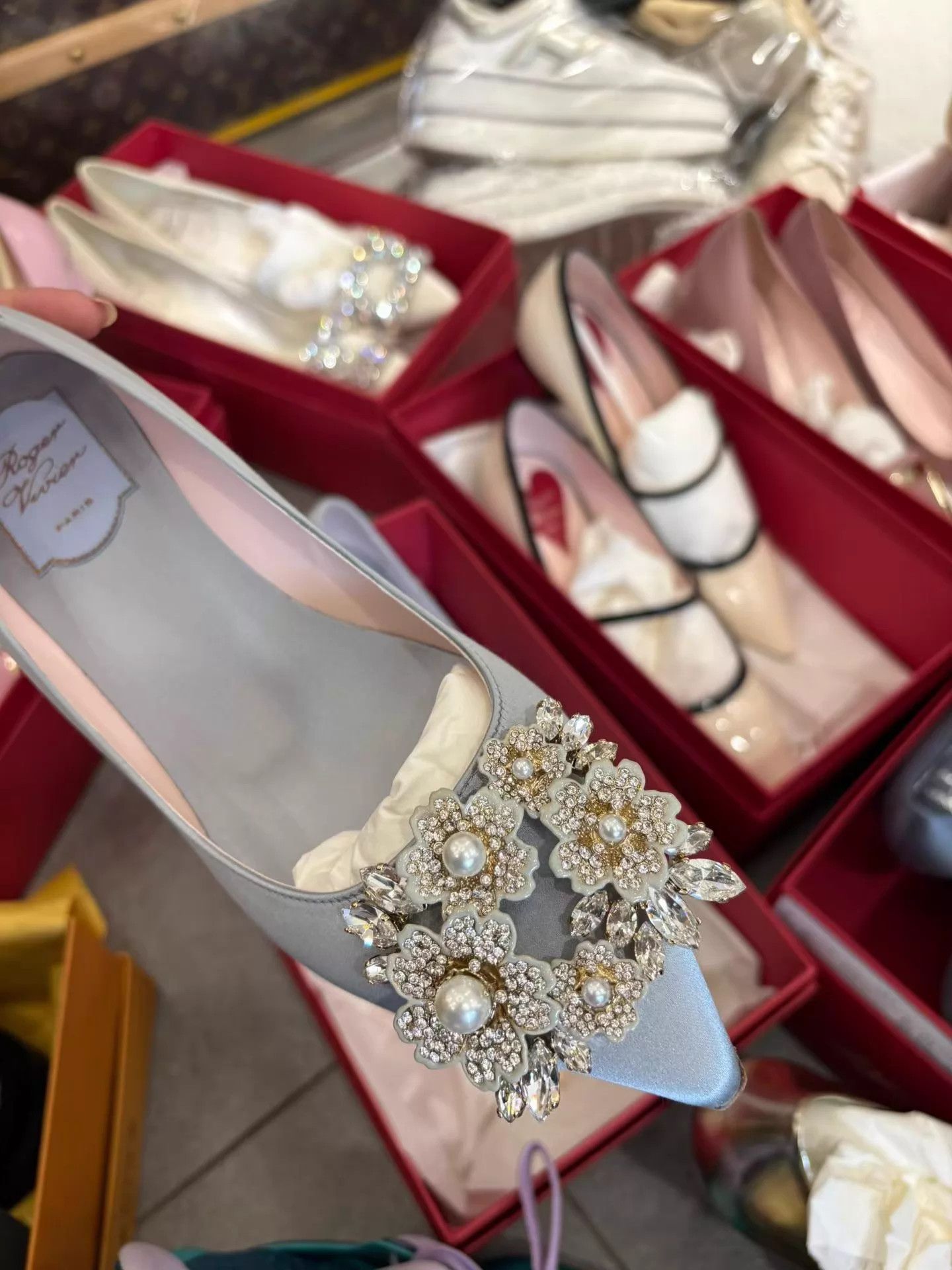 Roger Vivier RV Water Blue Satin Square Crystal Heels 37.5 NIB Size US 7 / IT 37 - 3 Thumbnail