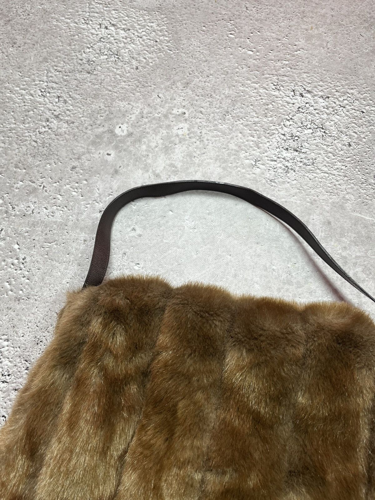 Other Y2K Faux Fur Brown Shoulder Bag 42x28 cm Vintage Style Size ONE SIZE - 4 Thumbnail
