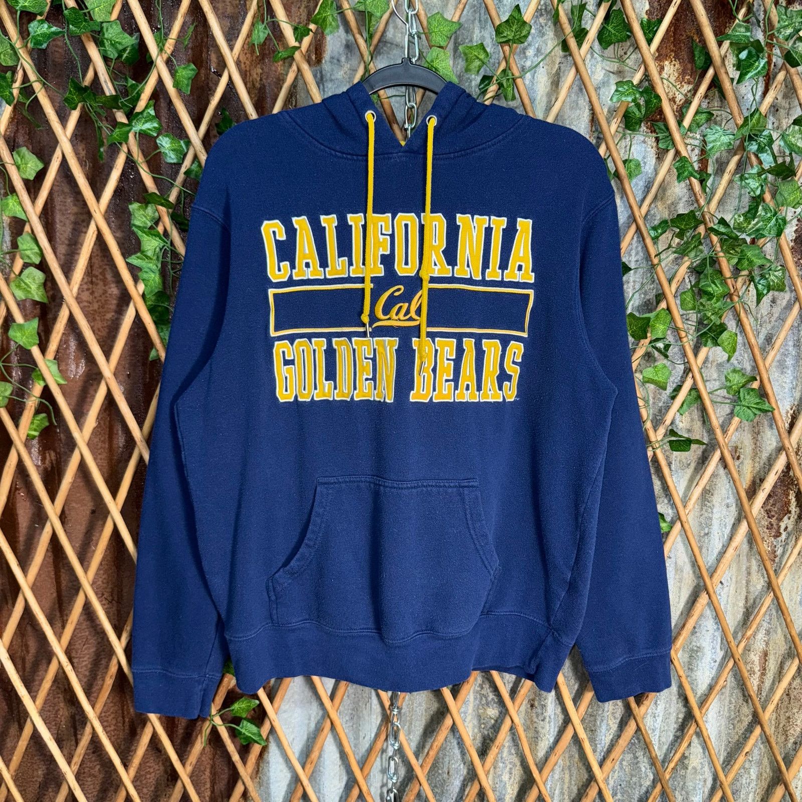 Top Of The World Vintage Y2K California Golden Bears State University hoodie Size US M / EU 48-50 / 2 - 1 Thumbnail
