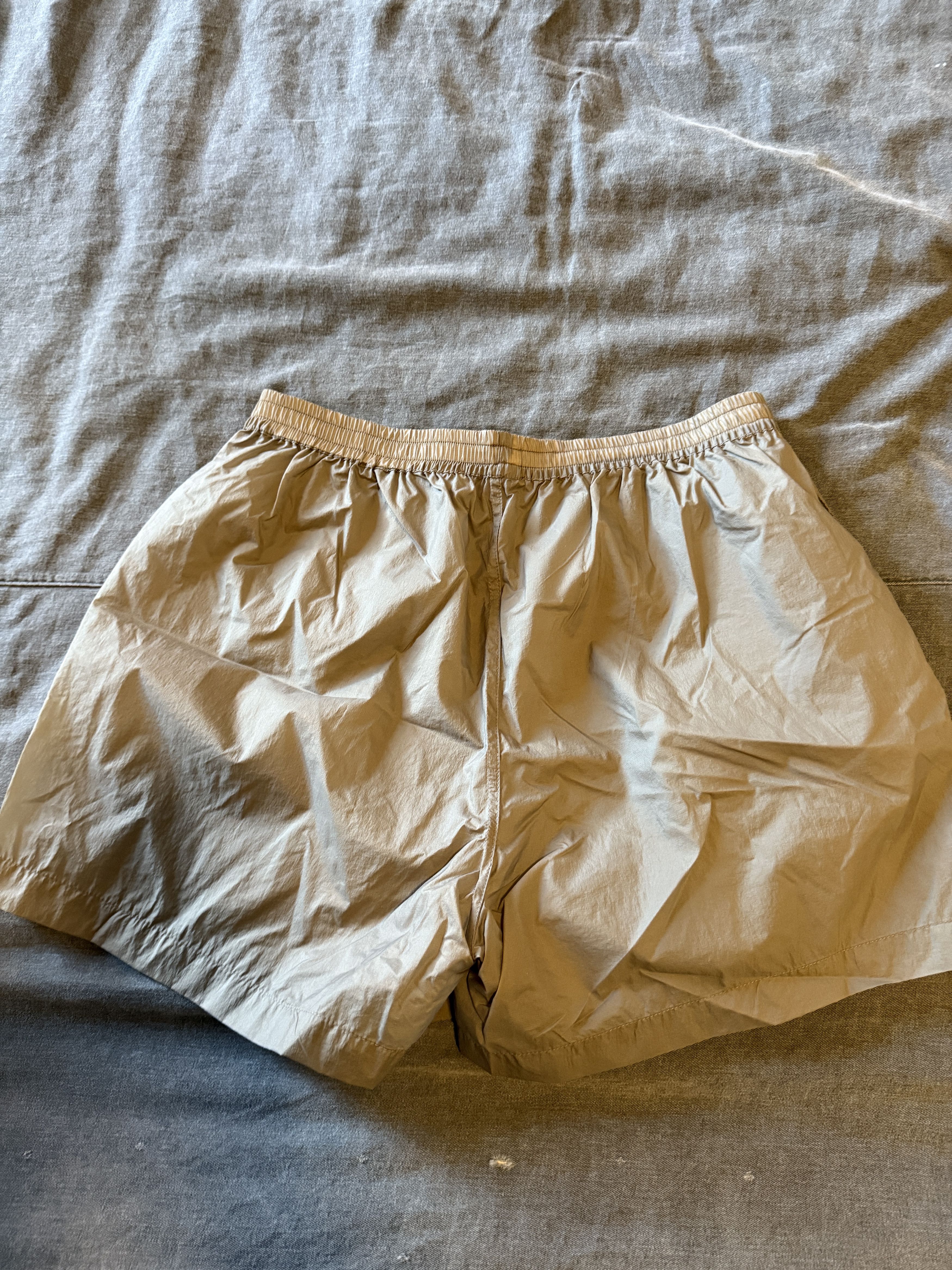 Paloma Wool Nylon shorts Size US 32 / EU 48 - 3 Thumbnail
