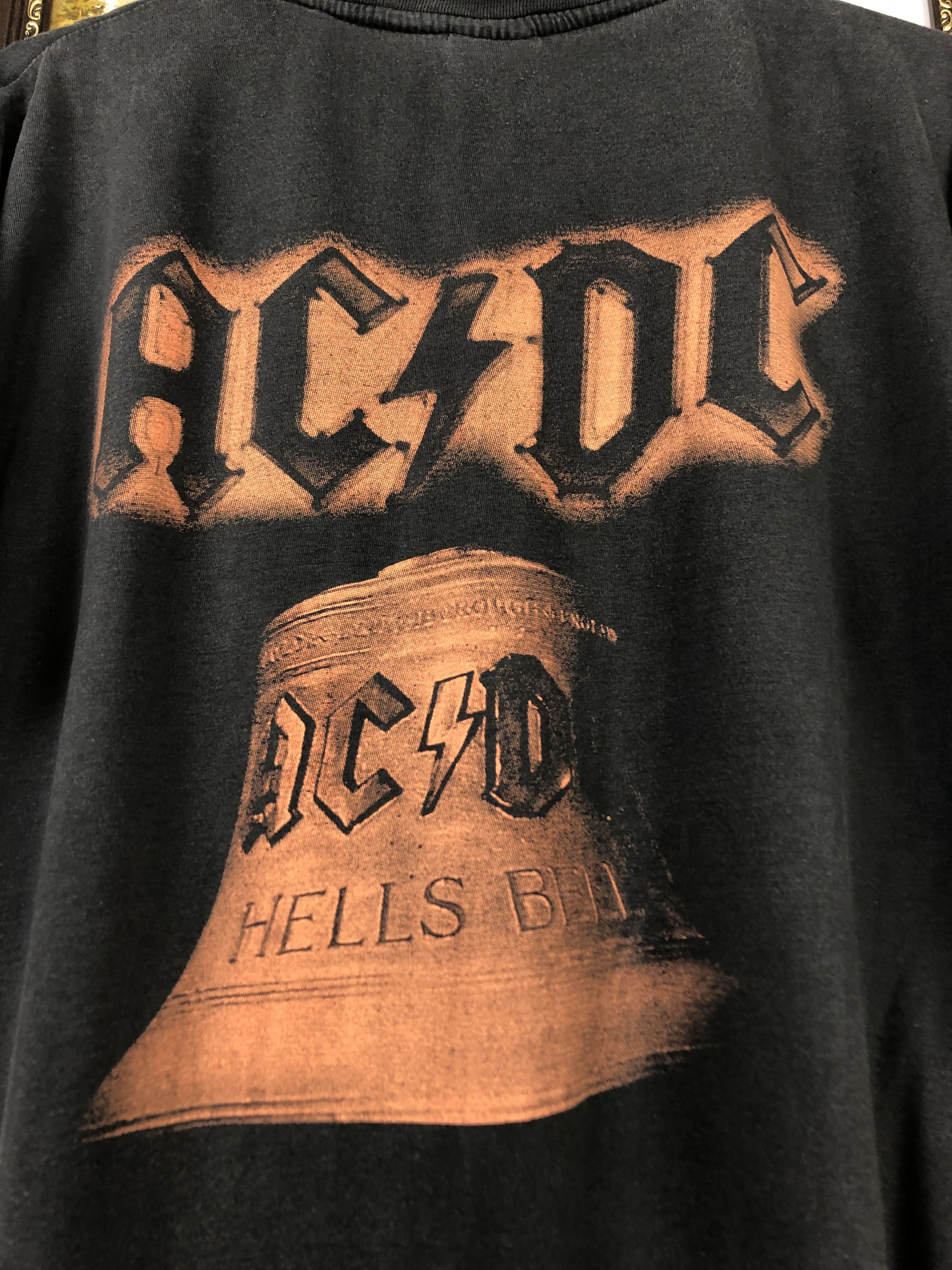 Band Tees Vintage AC/DC Hell's Bells Tee Band Shirt Rare Hype Rare Size US M / EU 48-50 / 2 - 10 Thumbnail