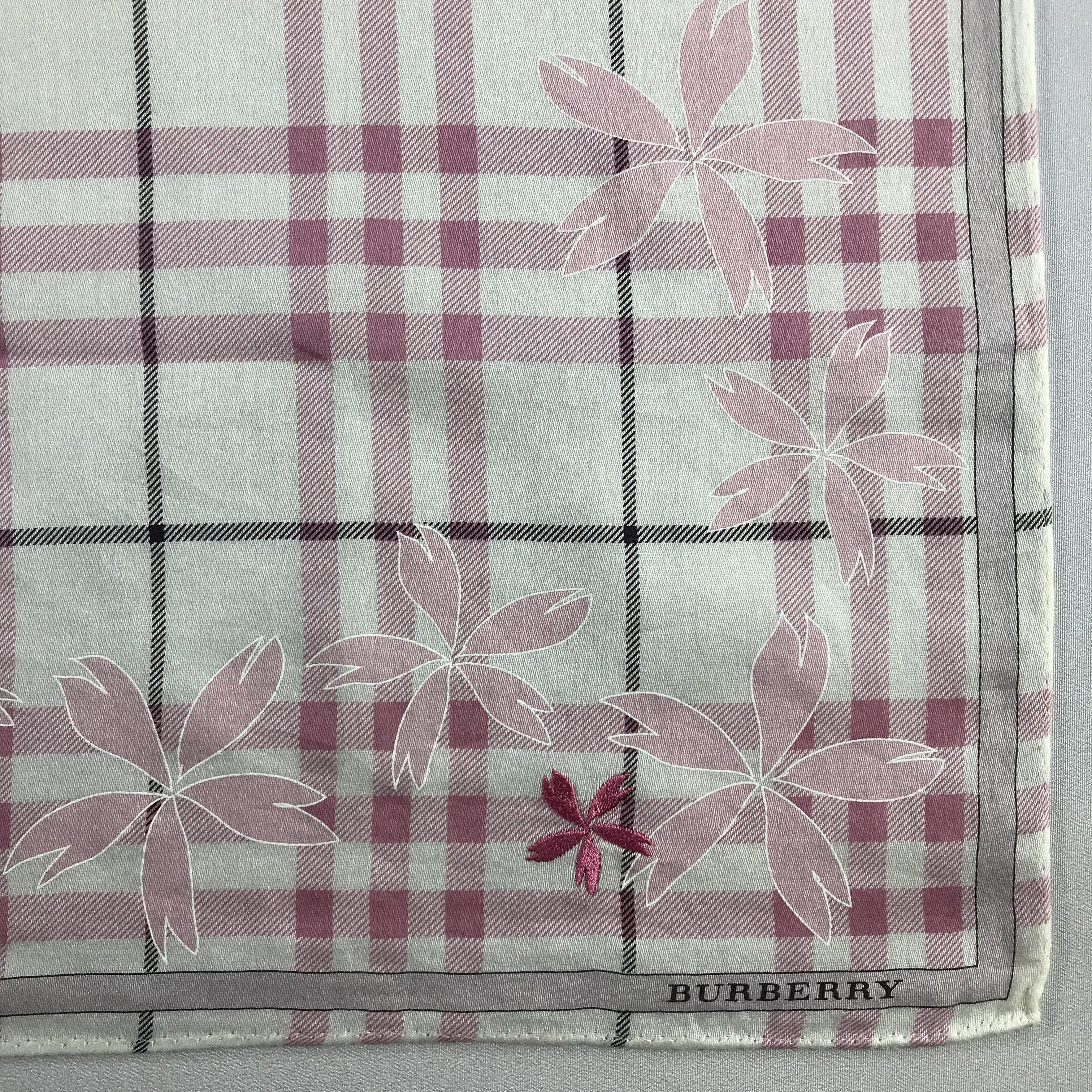 Burberry Burberry Handkerchief / Bandana / Neckerchief C821 Size ONE SIZE - 5 Thumbnail