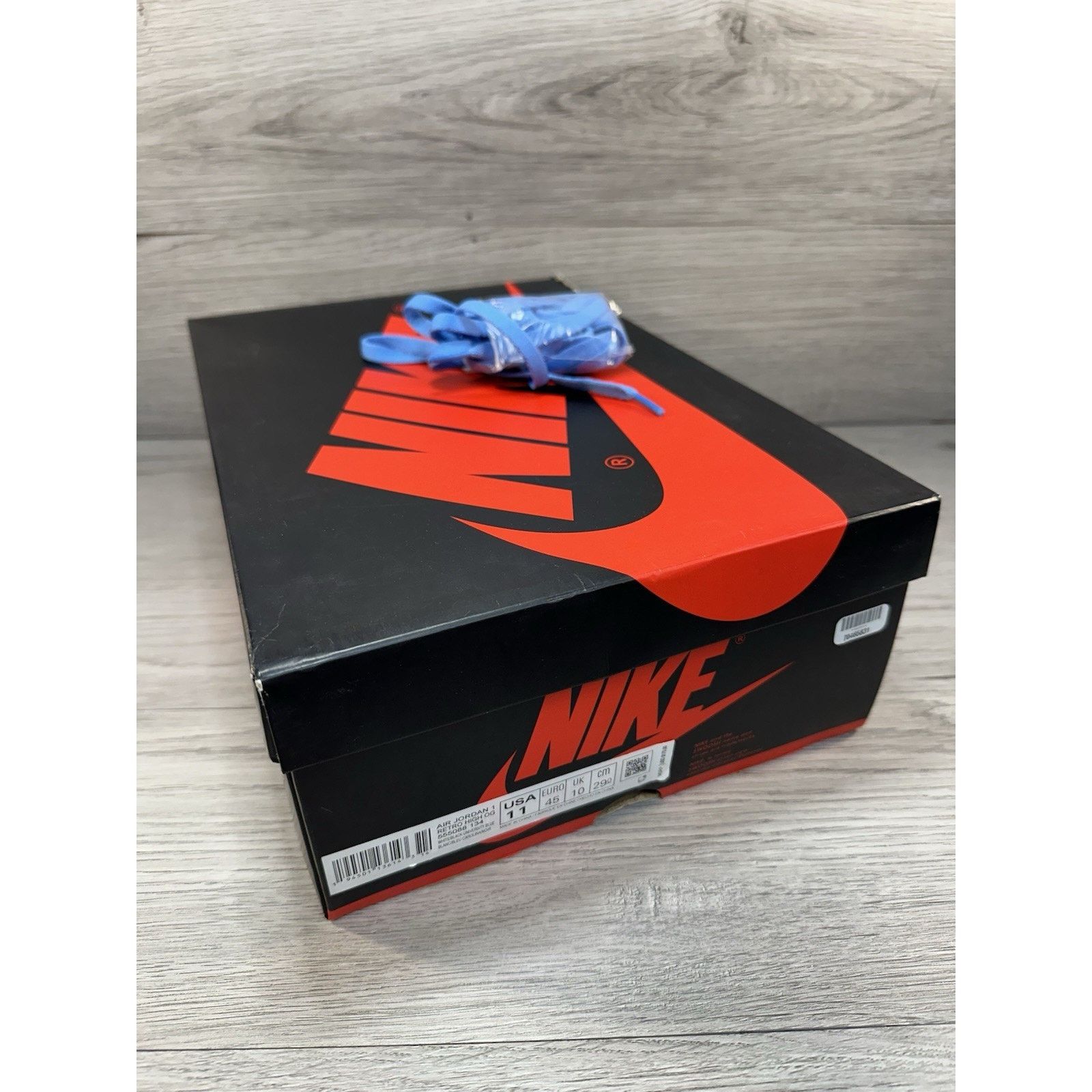 Jordan Brand Jordan 1 Retro OG High University Blue - Size 11 Size US 11 / EU 44 - 9 Thumbnail