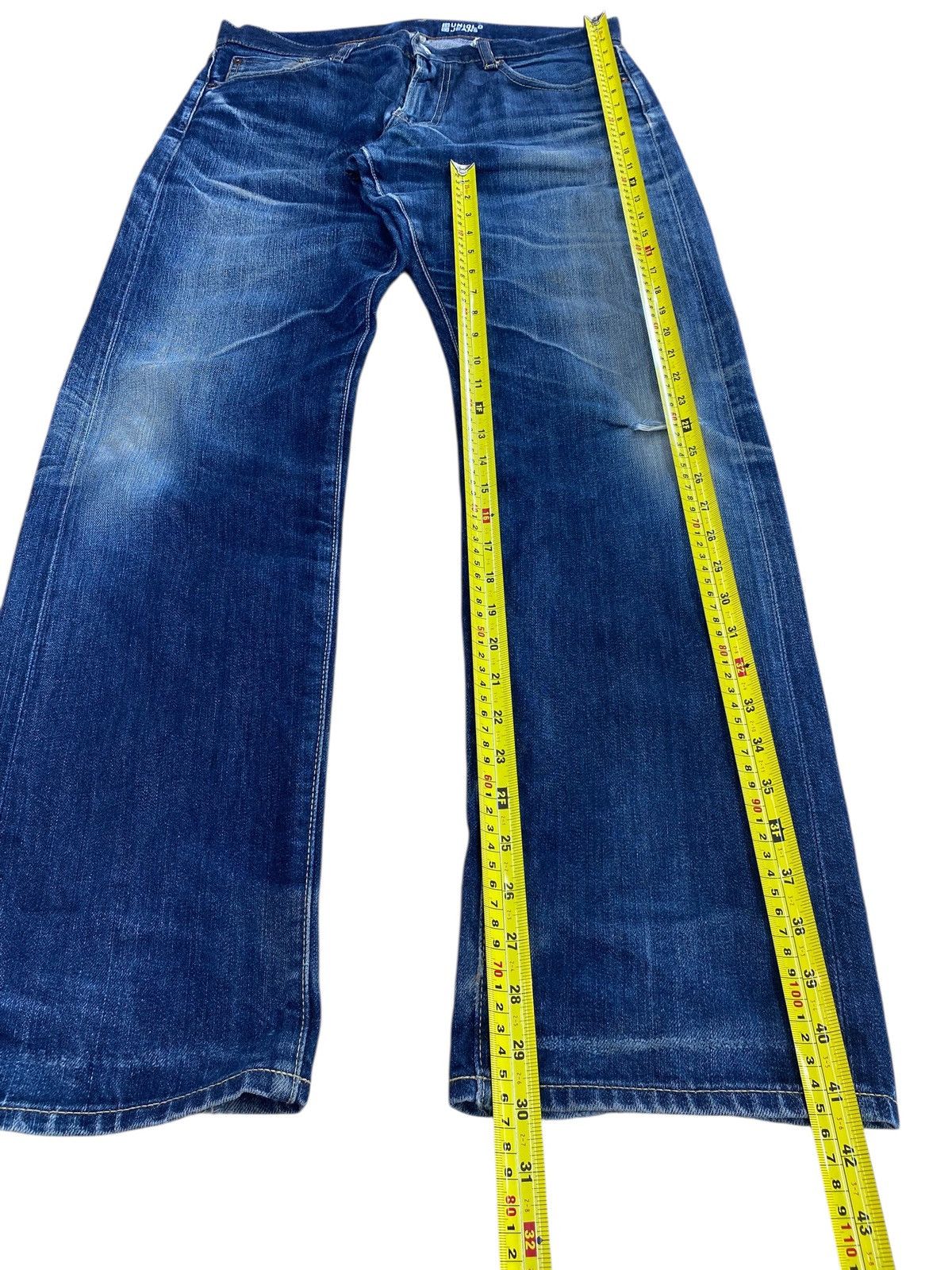 Uniqlo Uniqlo X Selvage Whiskers Style Straight Cut Jean Size US 33 - 9 Thumbnail