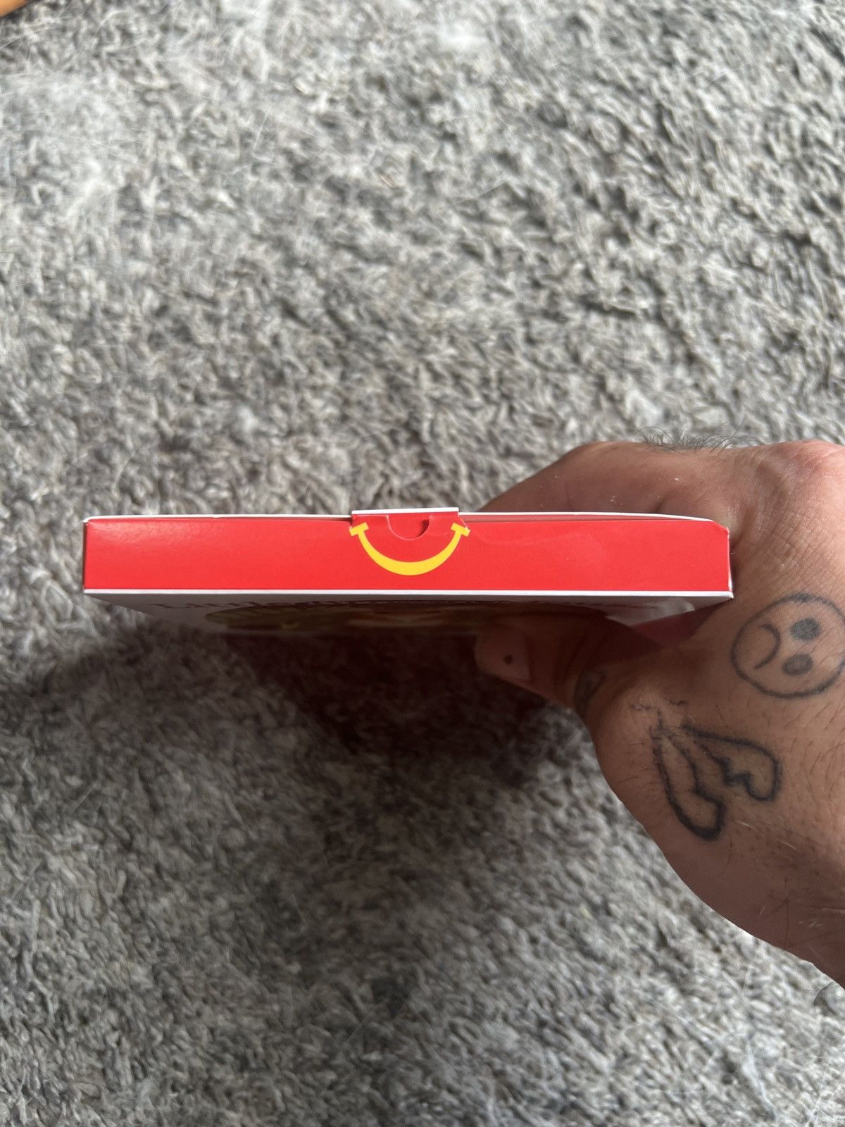 Hypebeast 2024 McDonald’s Happy Meal Readers Little Brown Mouse Size ONE SIZE - 3 Thumbnail