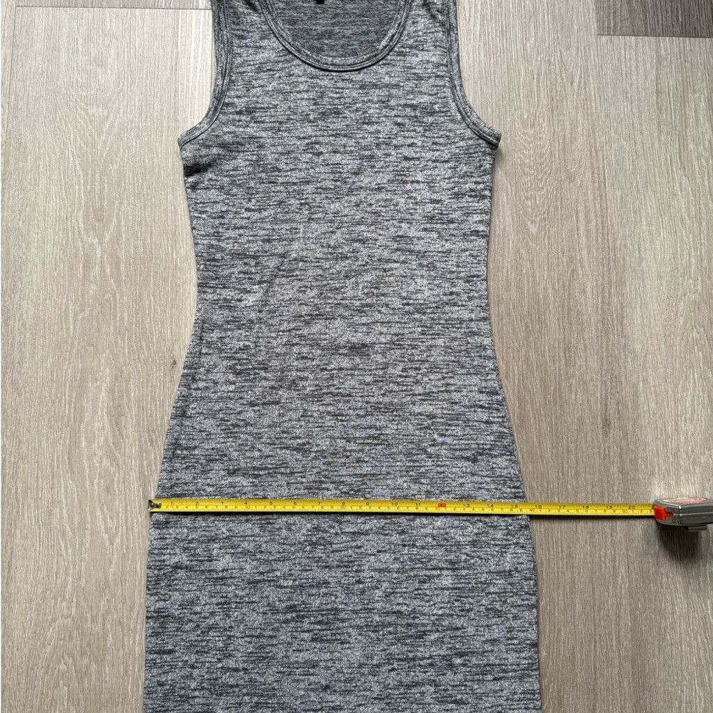 Aritzia Wilfred Aritzia Gray Bodycon Midi Dress Size XS / US 0-2 / IT 36-38 - 6 Thumbnail