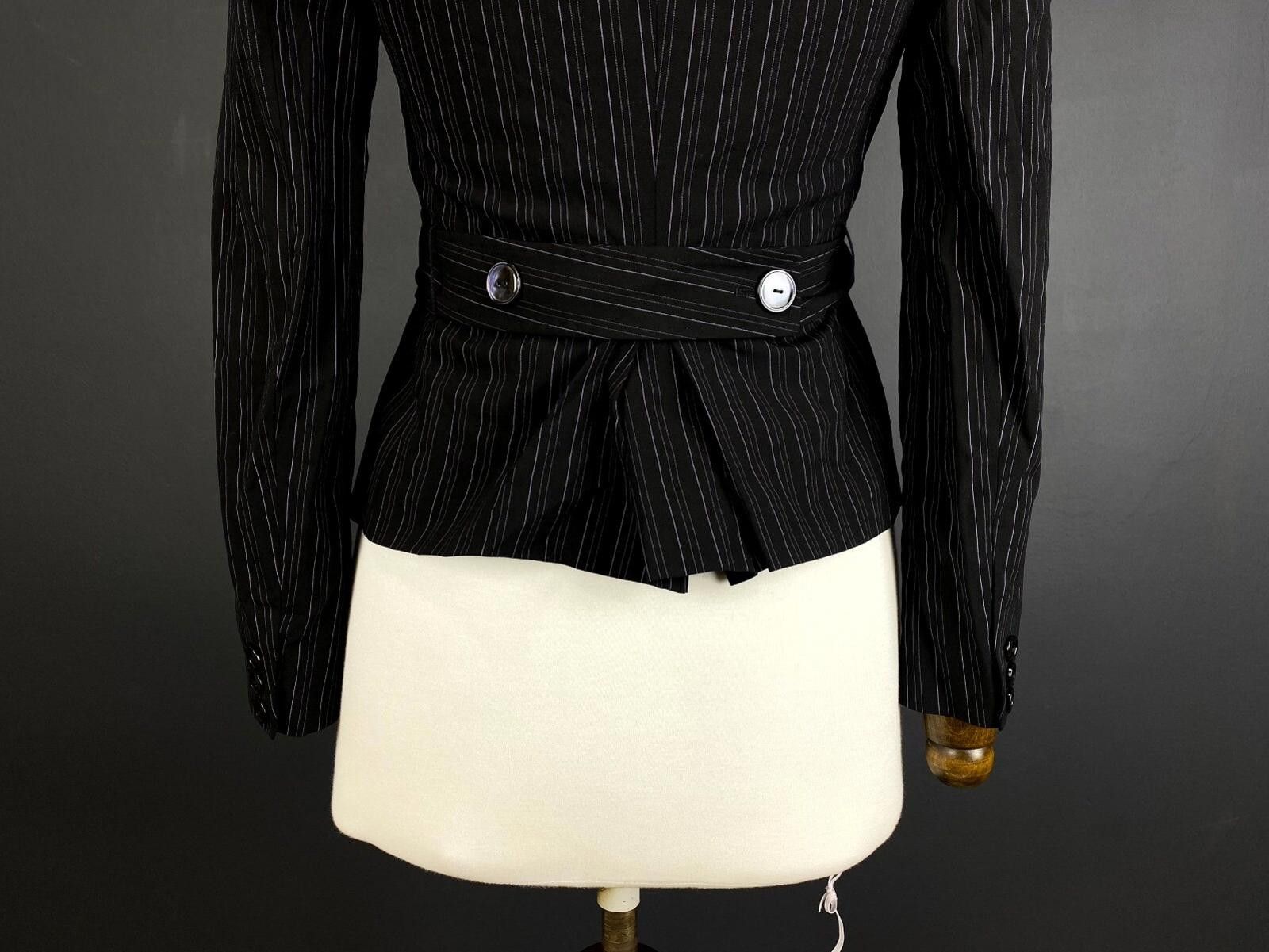 Designer Max Mara Black Pinstripe Wool Jacket US6 GB8 CH38 IT40 Size M / US 6-8 / IT 42-44 - 7 Thumbnail