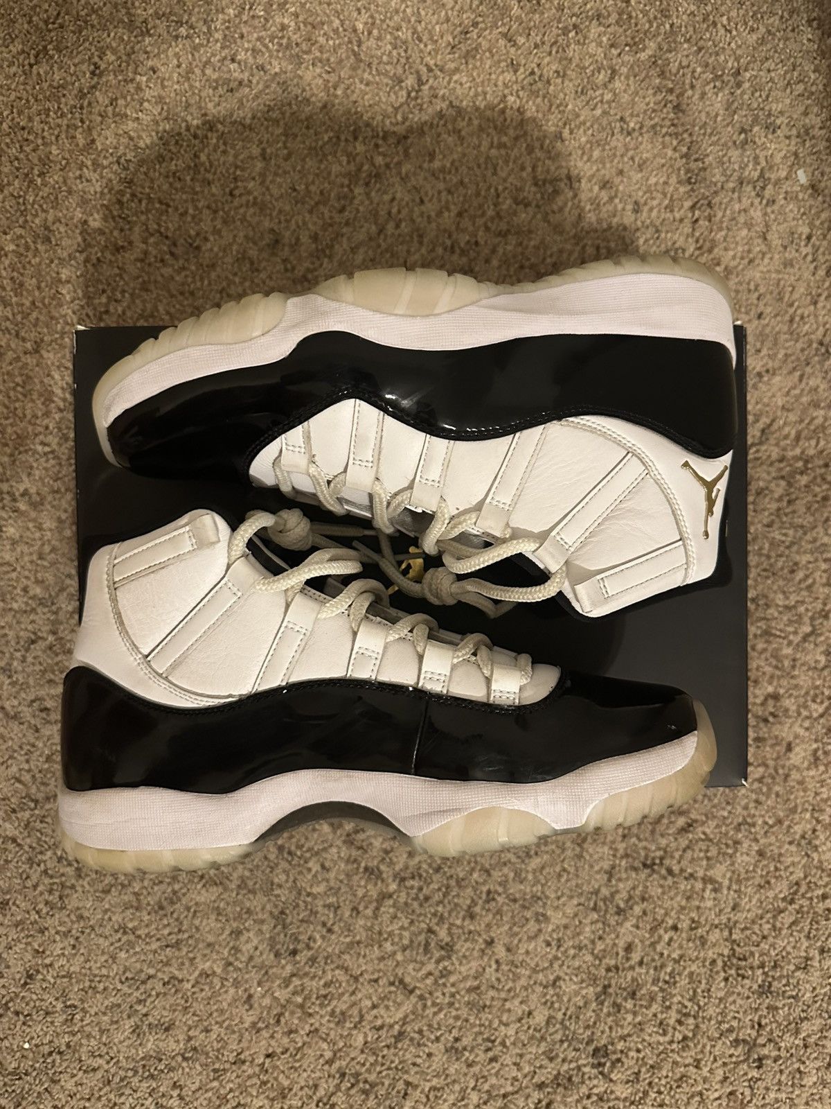 Jordan Brand Jordan 11 Gratitude Size US 10 / EU 43 - 2 Thumbnail