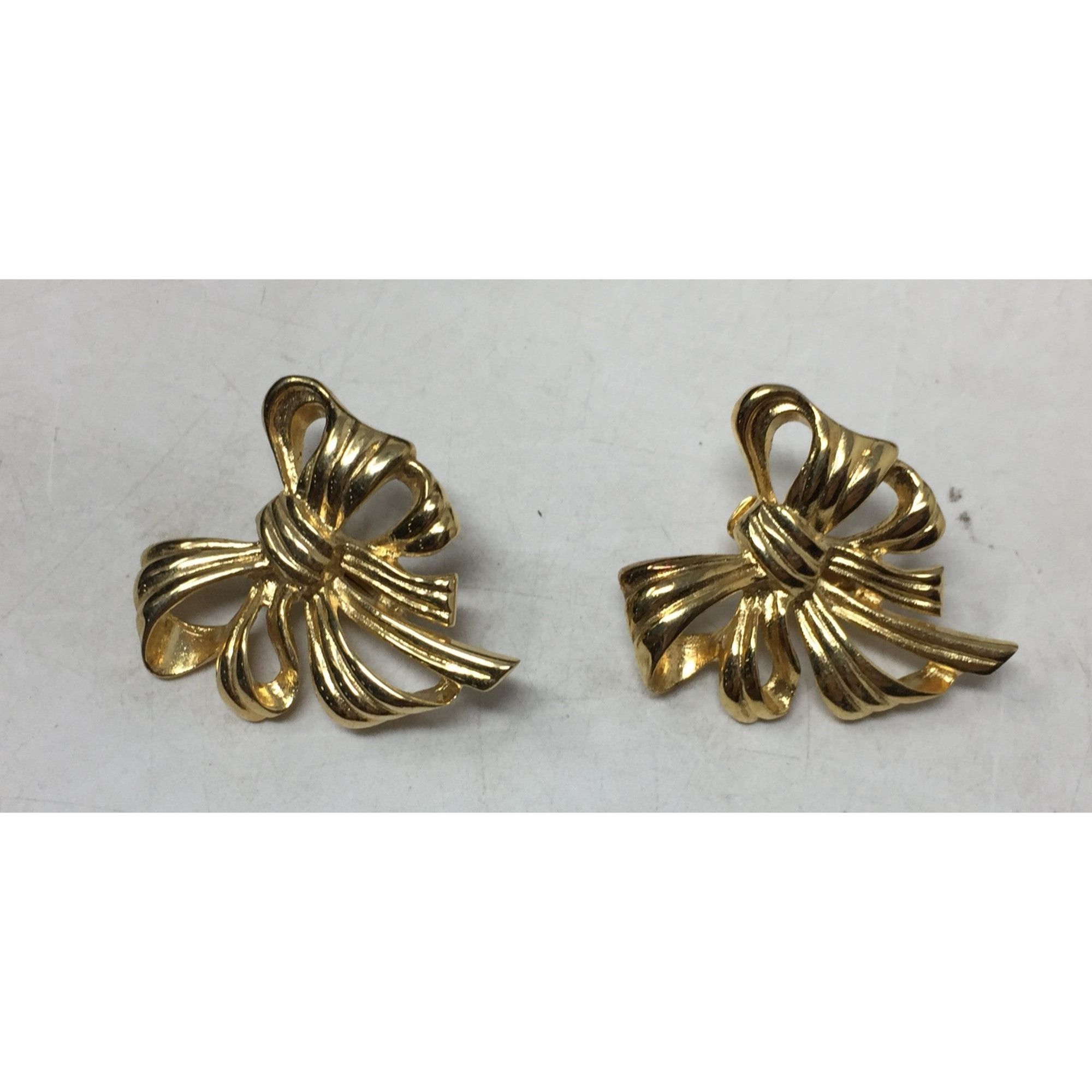 Givenchy Vintage Signed Givenchy Gold Plated Bow Earrings Size ONE SIZE - 4 Thumbnail