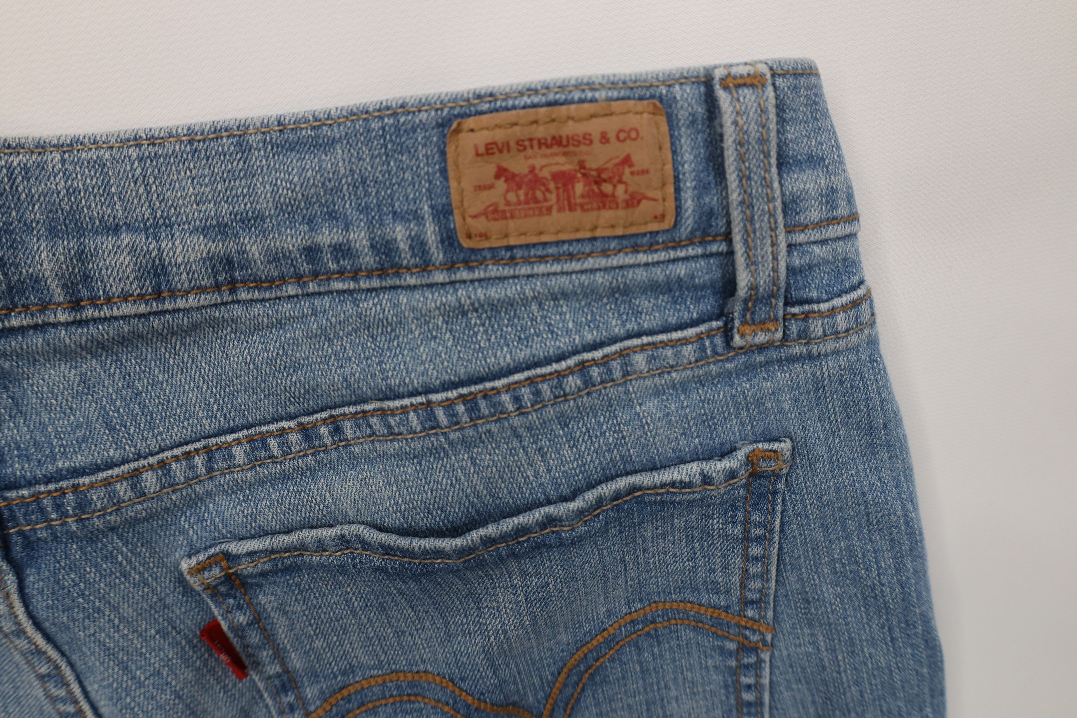 Levi's Vintage Y2K Levis 524 Superlow Babydoll Flared Denim Jeans Size 32" / US 10 / IT 46 - 13 Thumbnail