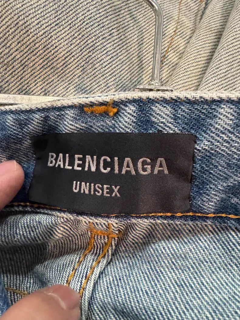 Balenciaga Balenciaga size S Washed Effect Mid-Rise Straight-Leg Jean Size US 27 - 5 Thumbnail