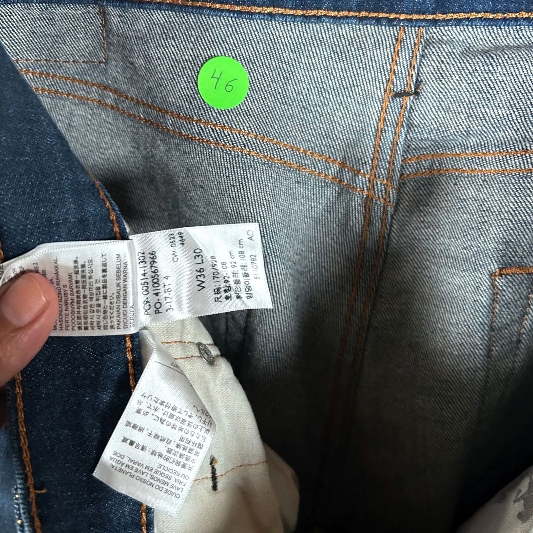 Levi's Levi's 514 Jeans Dark Blue Straight 36x30 Mens Regular Denim Cotton Blend 5-Pocket Zip Button 514-1302 VINTAGE No Size US 36 / EU 52 - 3 Thumbnail