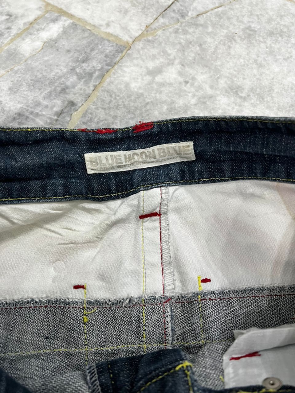 Japanese Brand Blue Moon Blue Hawaii Motif Denim Jeans Size US 29 - 12 Thumbnail
