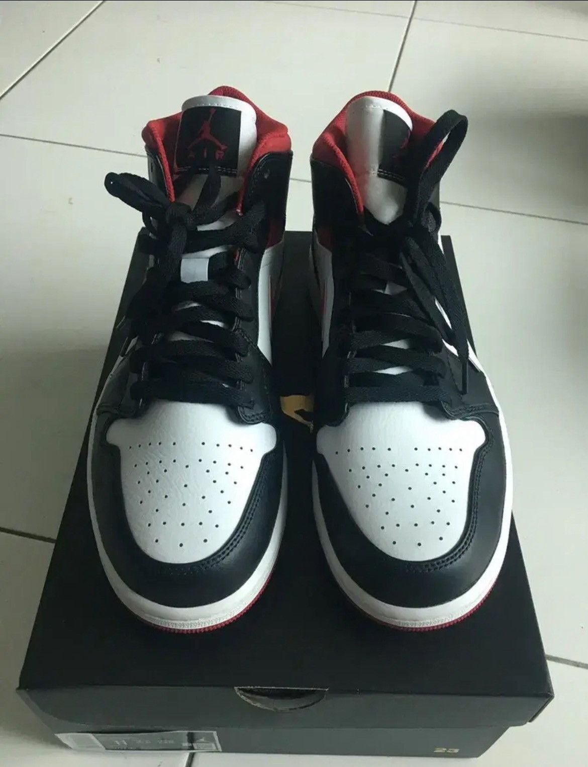 Nike New product, full box set Nike Air Jordan 1 Gym Red Size US 11 / EU 44 - 2 Thumbnail