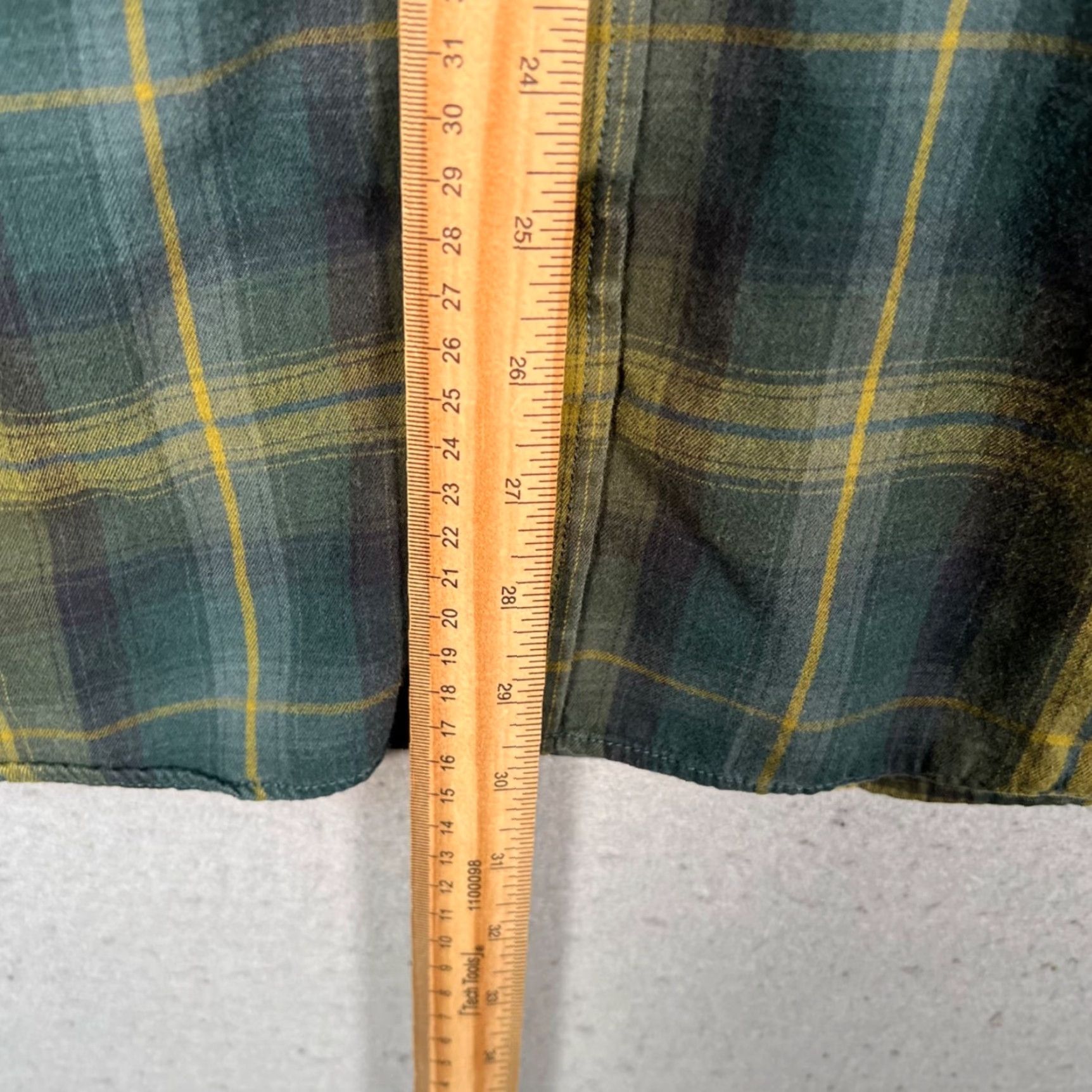 Vintage Cooper Jones Mens XL Plaid Button-Up Shirt 100% Cotton Green & Yellow Size US XL / EU 56 / 4 - 7 Thumbnail