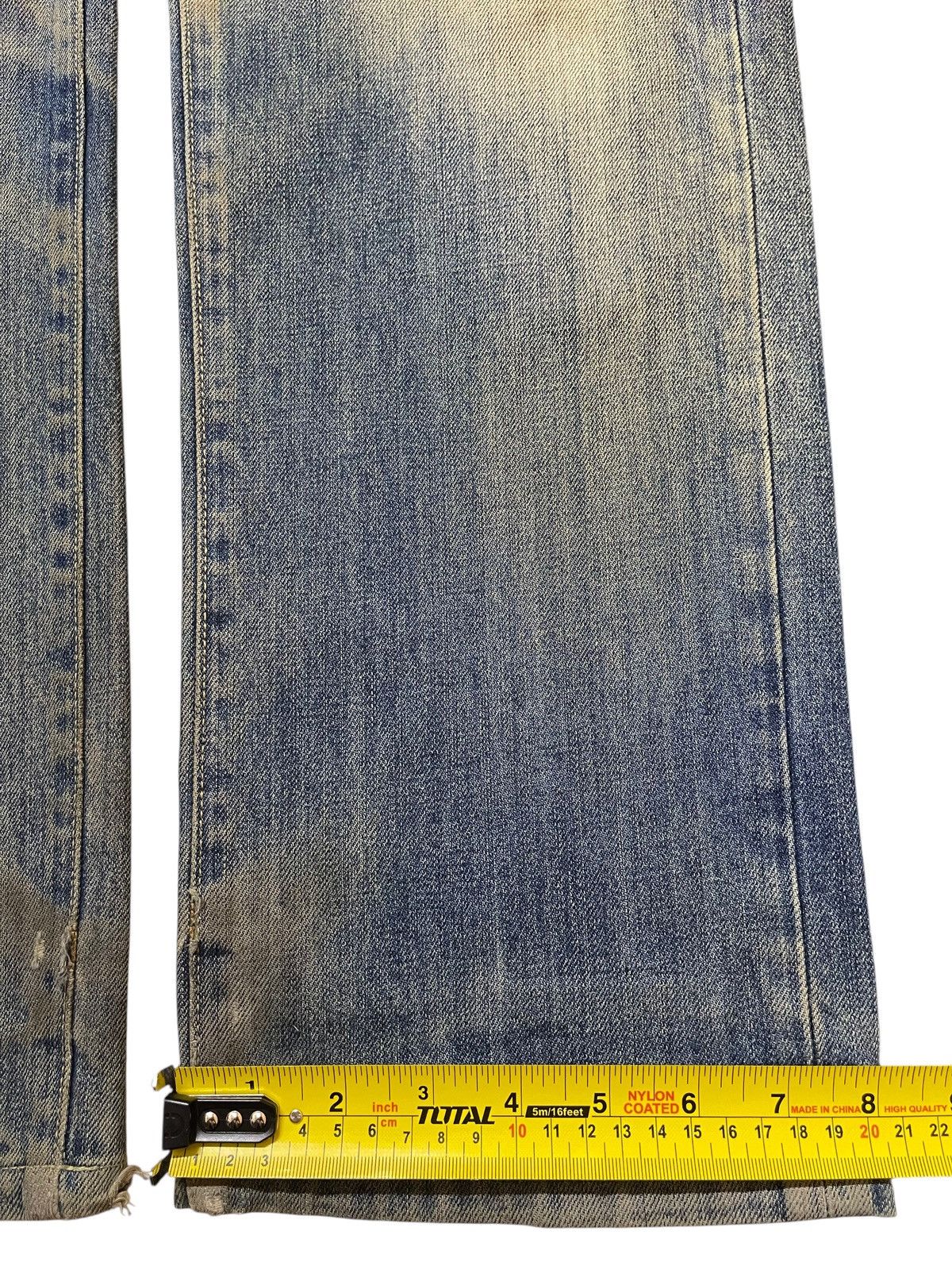 Uniqlo Vintage Japanese Uniqlo Mud Wash Distressed Style Loose Jean Size US 34 / EU 50 - 16 Thumbnail
