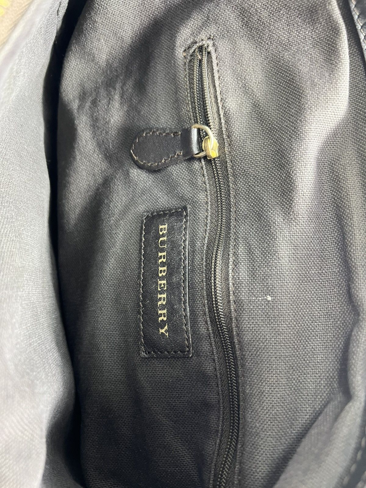 Burberry Vintage streetwear Y2K luxury Burberry bag Size ONE SIZE - 10 Thumbnail