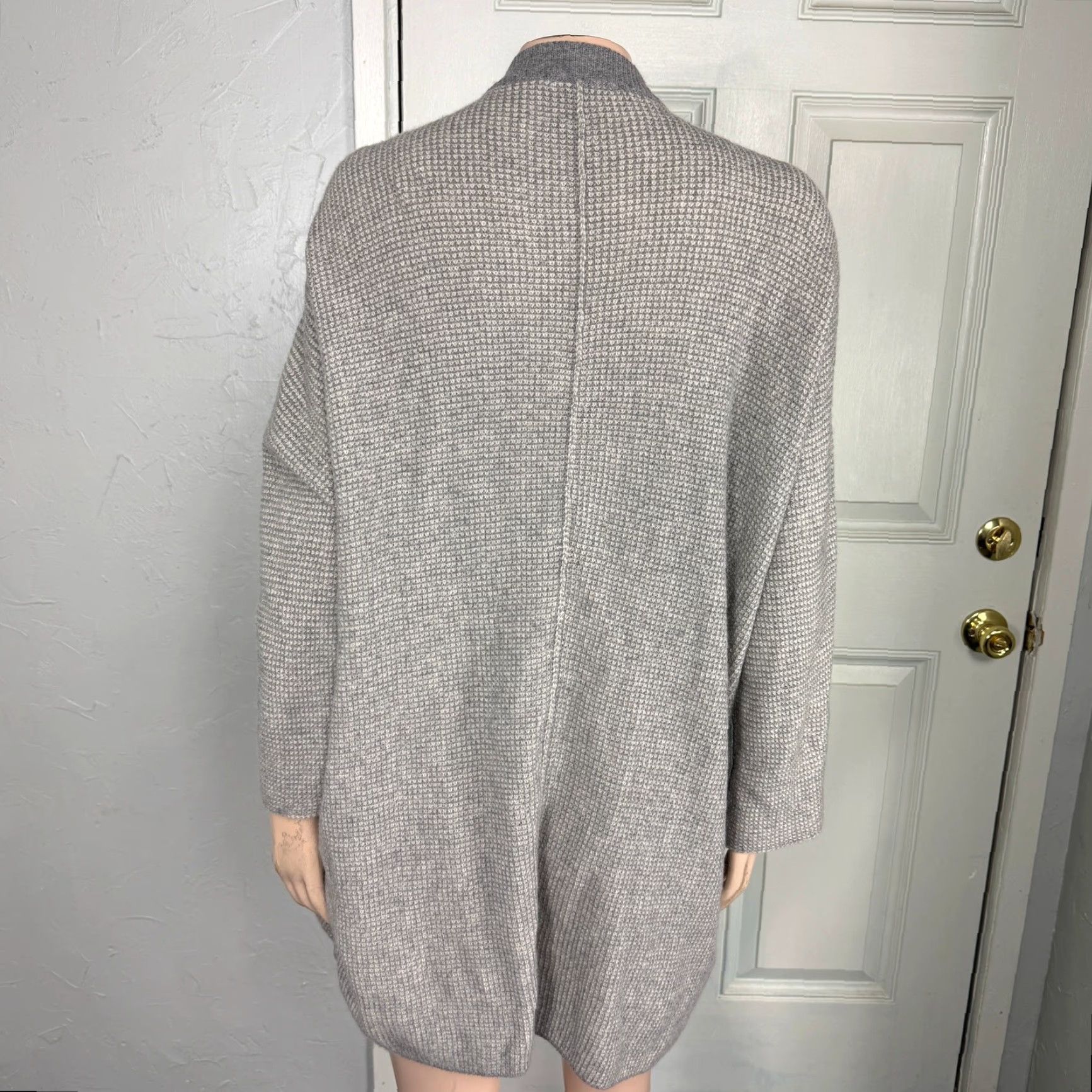 Eileen Fisher VINTAGE Eileen Fisher Sweater Women’s Cardigan L Cashmere Knit L/S Open Front OO26 Size L / US 10 / IT 46 - 4 Thumbnail