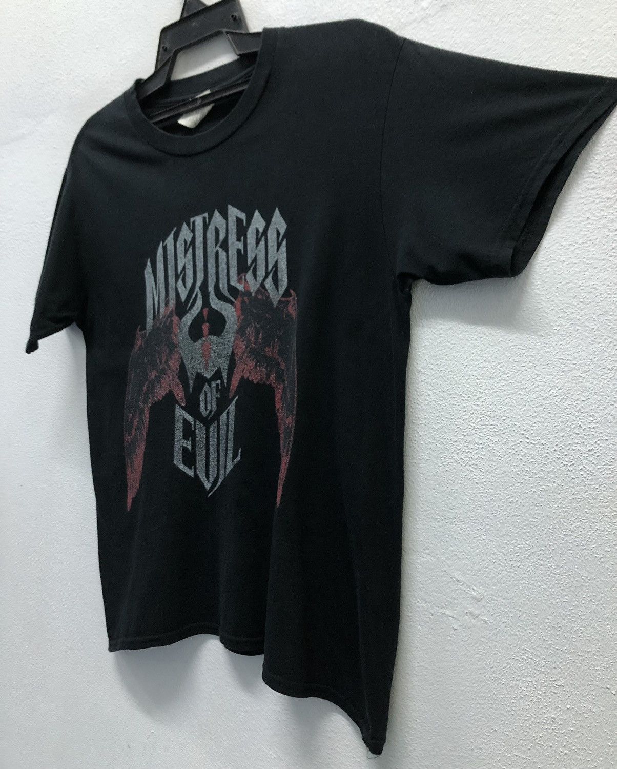 Vintage Maleficent Mistress Of Evil T-Shirt Size US S / EU 44-46 / 1 - 5 Thumbnail