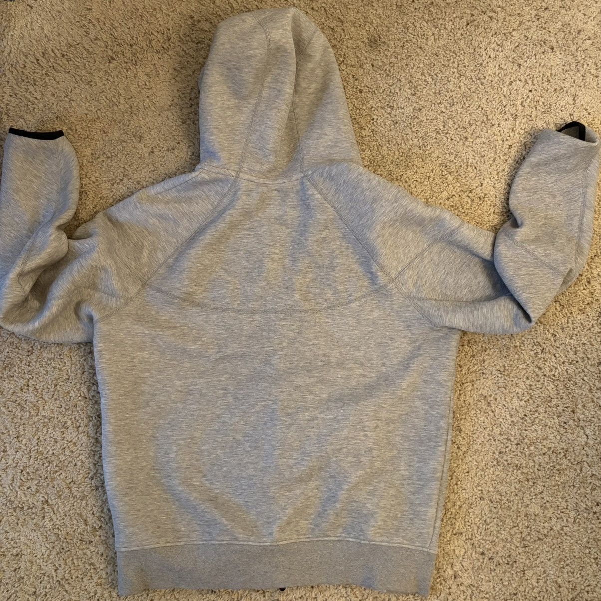 Nike Nike Sportswear Tech Fleece Zip Hoodie Grey Size US L / EU 52-54 / 3 - 2 Thumbnail
