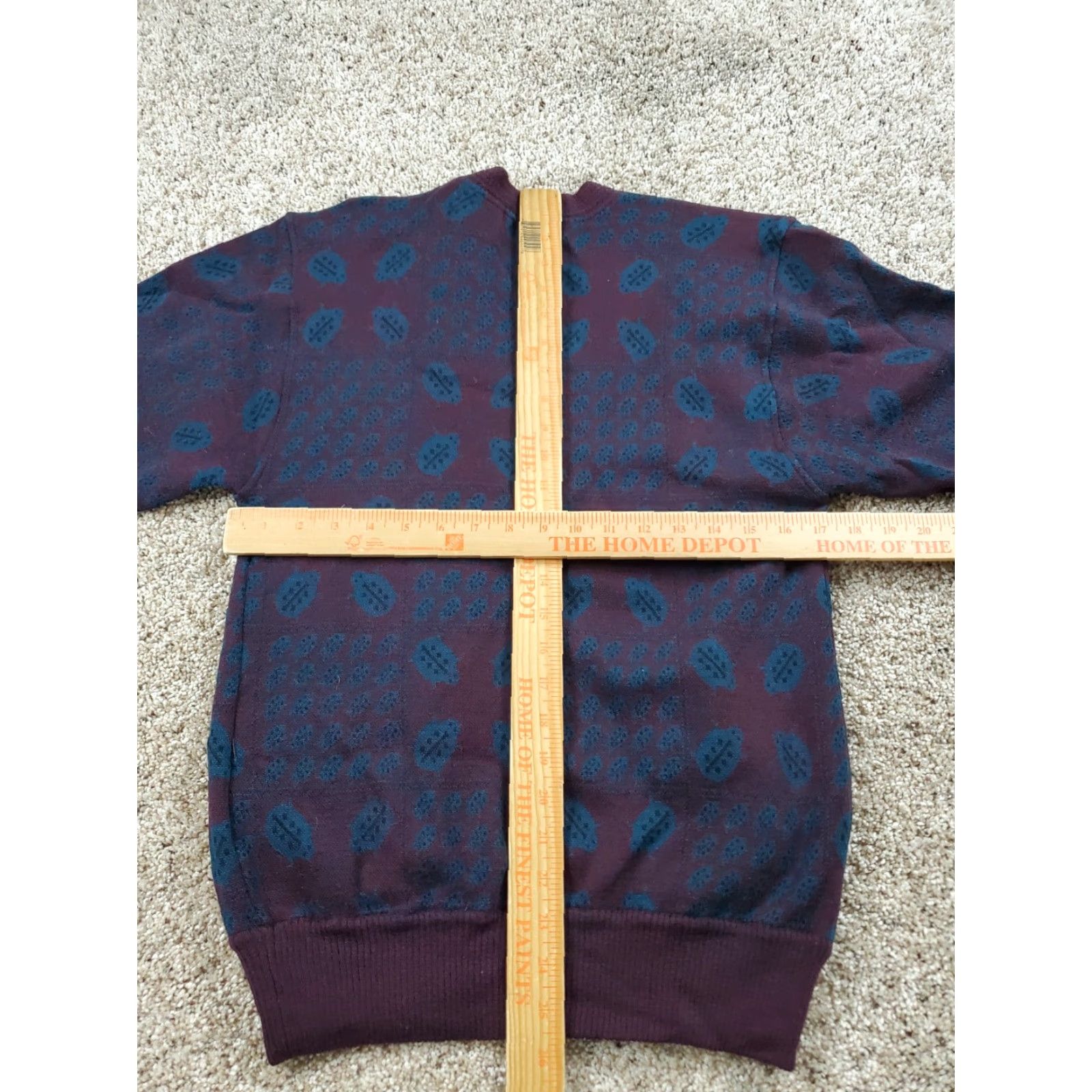 Vintage VINTAGE 90s Sweater Large Womens Blue Turtle Print Wool V-Neck Pockets Size L / US 10 / IT 46 - 7 Thumbnail
