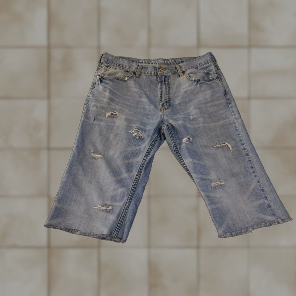 American Eagle Outfitters American Eagle Outfitters Jeans Mens 38 Blue Distressed Capris Altered Straight Vintage? No Size US 38 / EU 54 - 1 Thumbnail