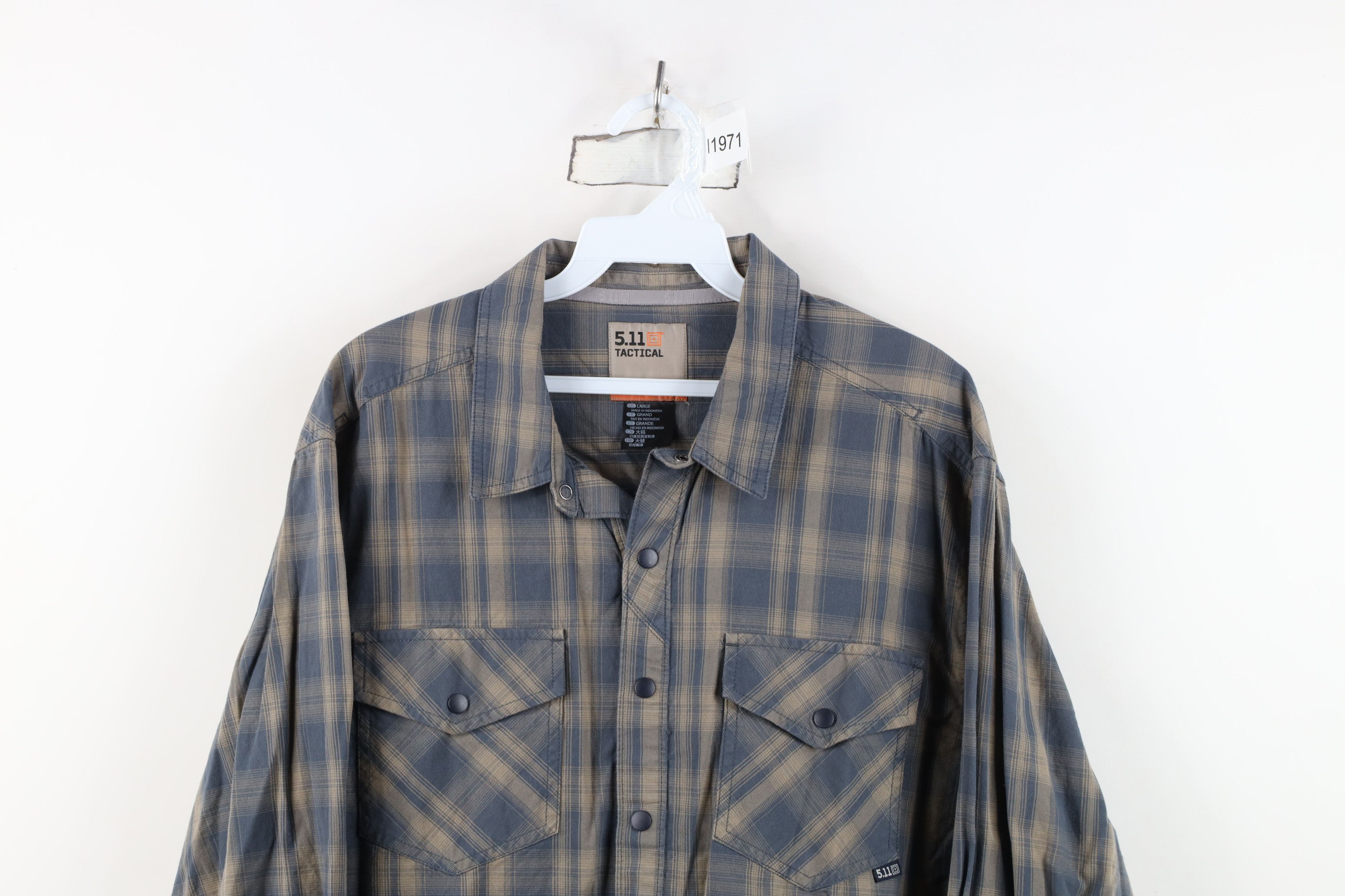 Vintage 5.11 Tactical Series Flannel Snap Button Shirt Plaid Gray Size US L / EU 52-54 / 3 - 2 Thumbnail