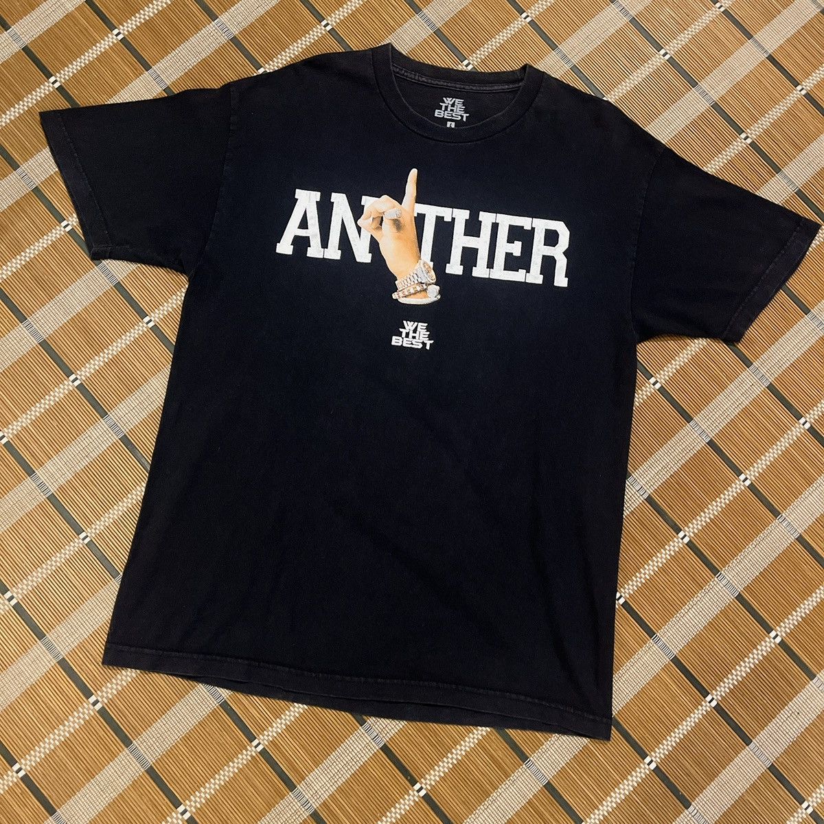 Band Tees × Vintage We The Best ANTHER🤙🏻 Size US L / EU 52-54 / 3 - 1 Thumbnail