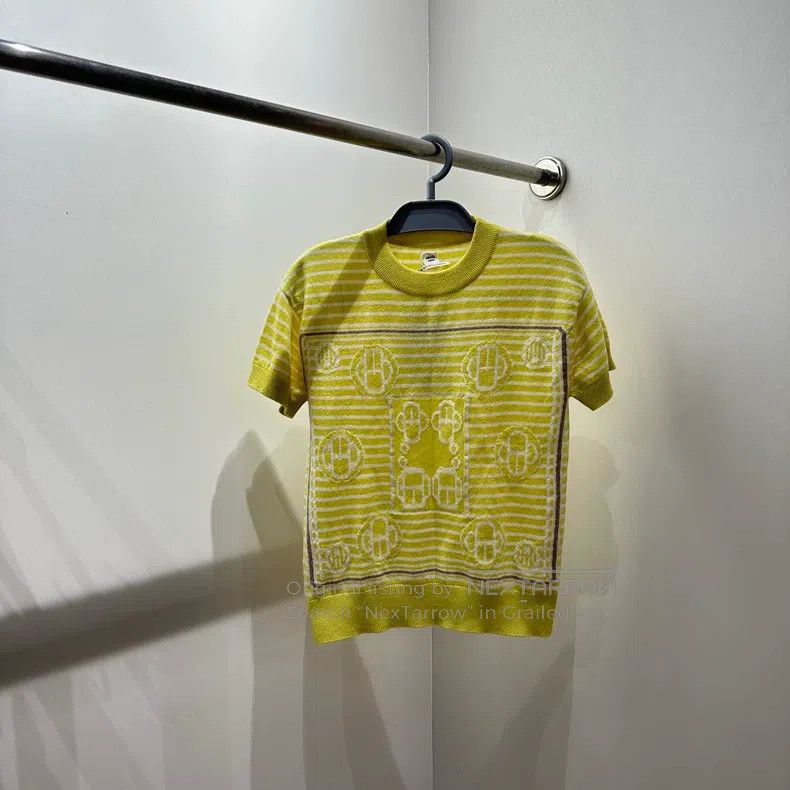 Hermes Hermes Striped Jacquard Cashmere Short Sleeve Size XS / US 0-2 / IT 36-38 - 1 Thumbnail
