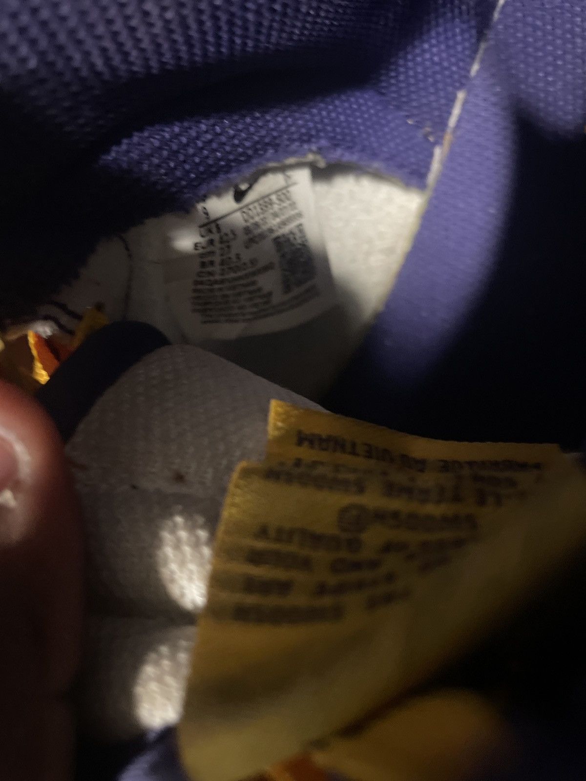 Jordan Brand Lakers Jordan 1 mid Size US 9 / EU 42 - 6 Thumbnail