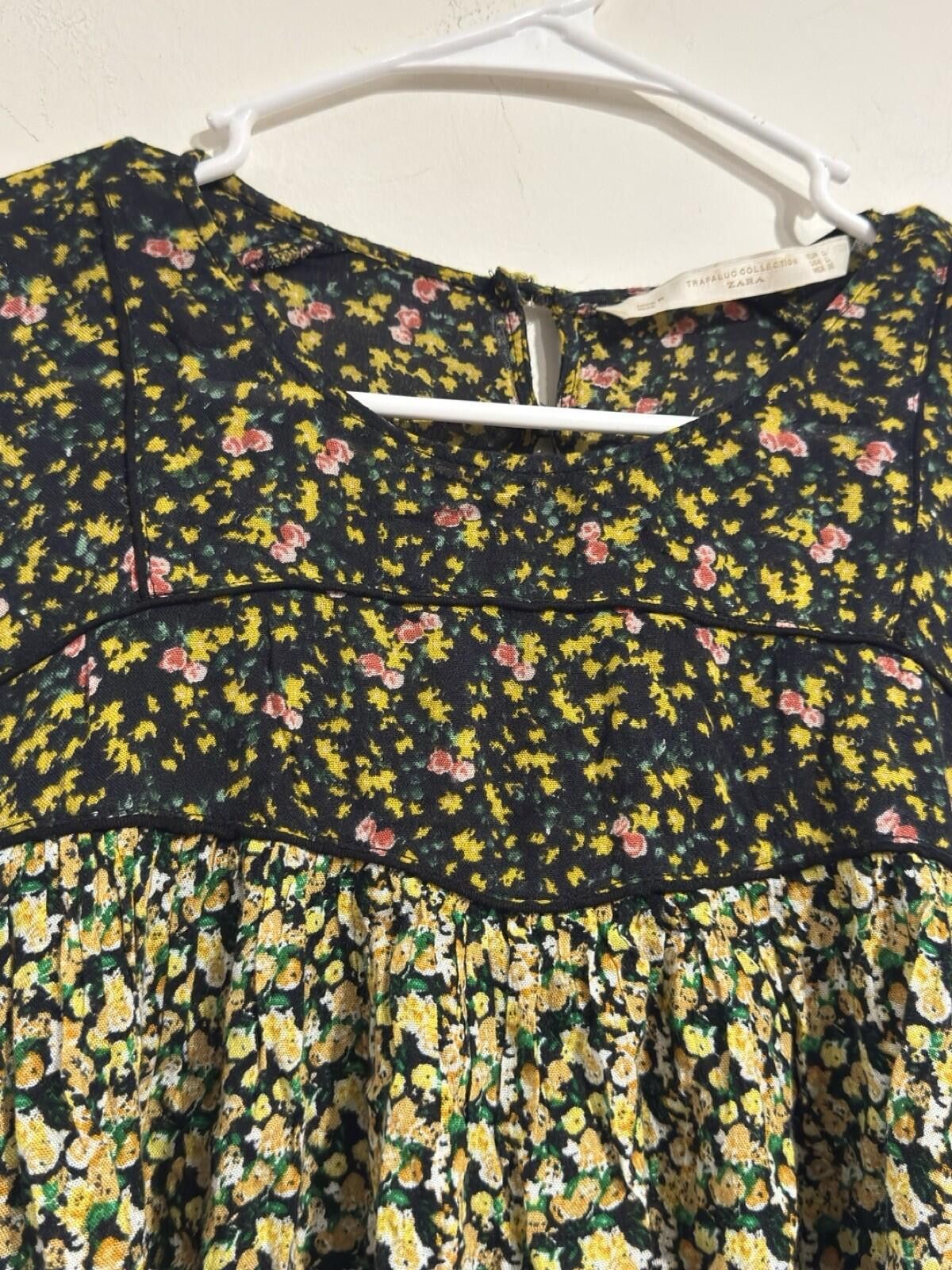 Zara Zara Trafaluc Floral Bohemian Cropped Cottage CoreTop Blouse Size L / US 10 / IT 46 - 10 Thumbnail