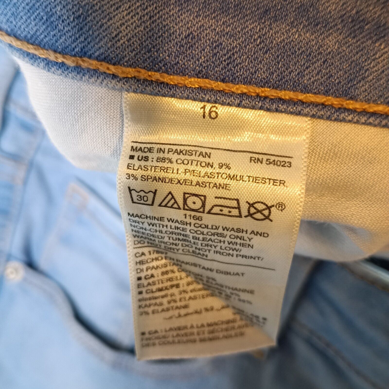 Old Navy OLD NAVY Rockstar Jeans Stretch Raw Hem Women's Size 16 Size 38" / US 16 / IT 52 - 5 Thumbnail